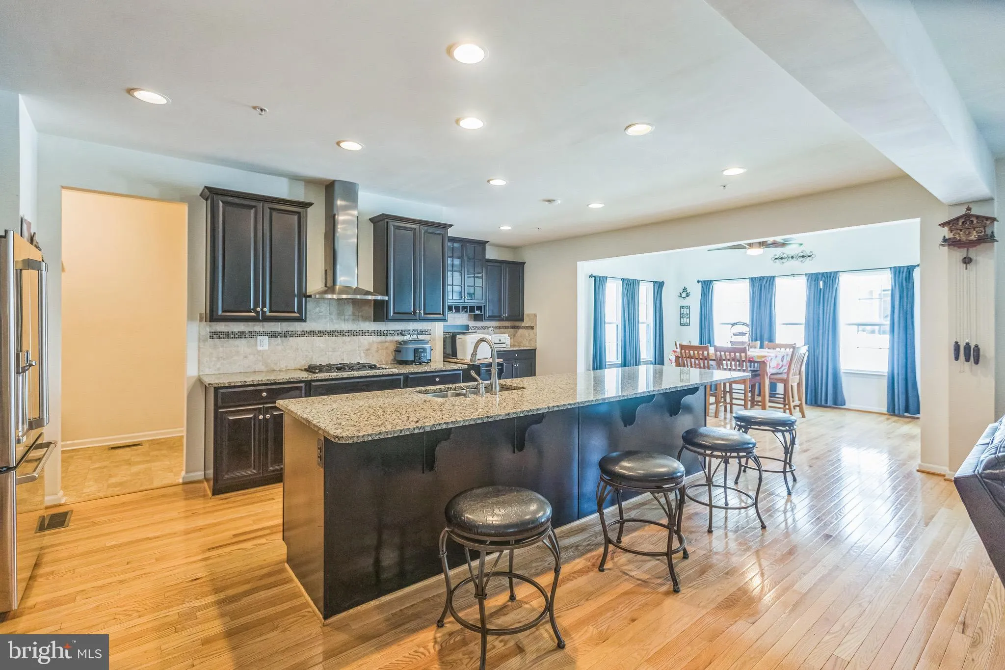 Burtonsville, Maryland 20866, United States, 5 Bedrooms Bedrooms, ,5 BathroomsBathrooms,Residential,Active,143108