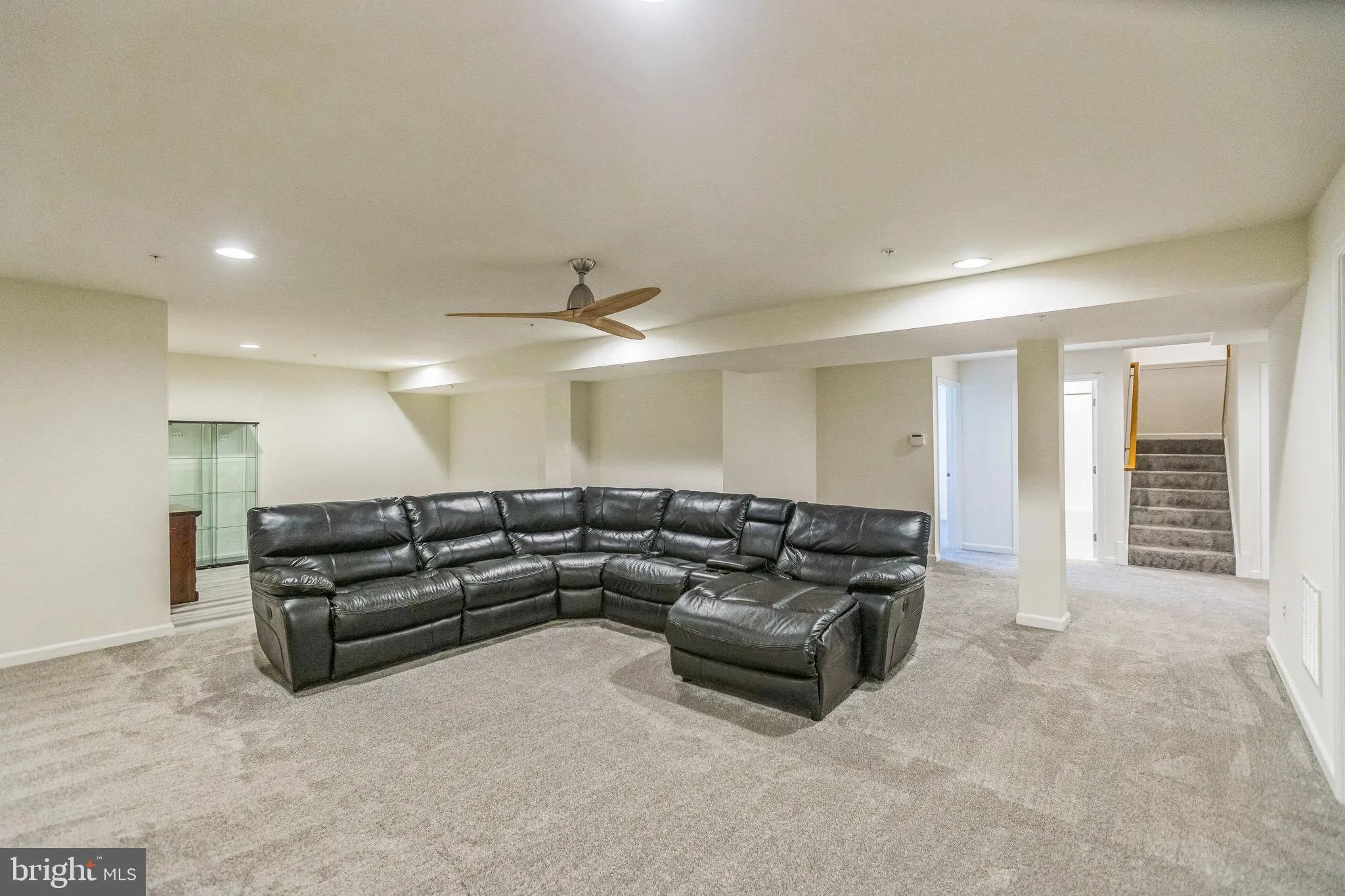 Burtonsville, Maryland 20866, United States, 5 Bedrooms Bedrooms, ,5 BathroomsBathrooms,Residential,Active,143108