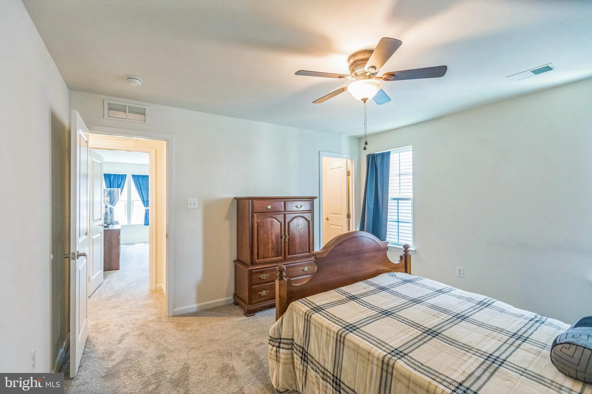 Burtonsville, Maryland 20866, United States, 5 Bedrooms Bedrooms, ,5 BathroomsBathrooms,Residential,Active,143108