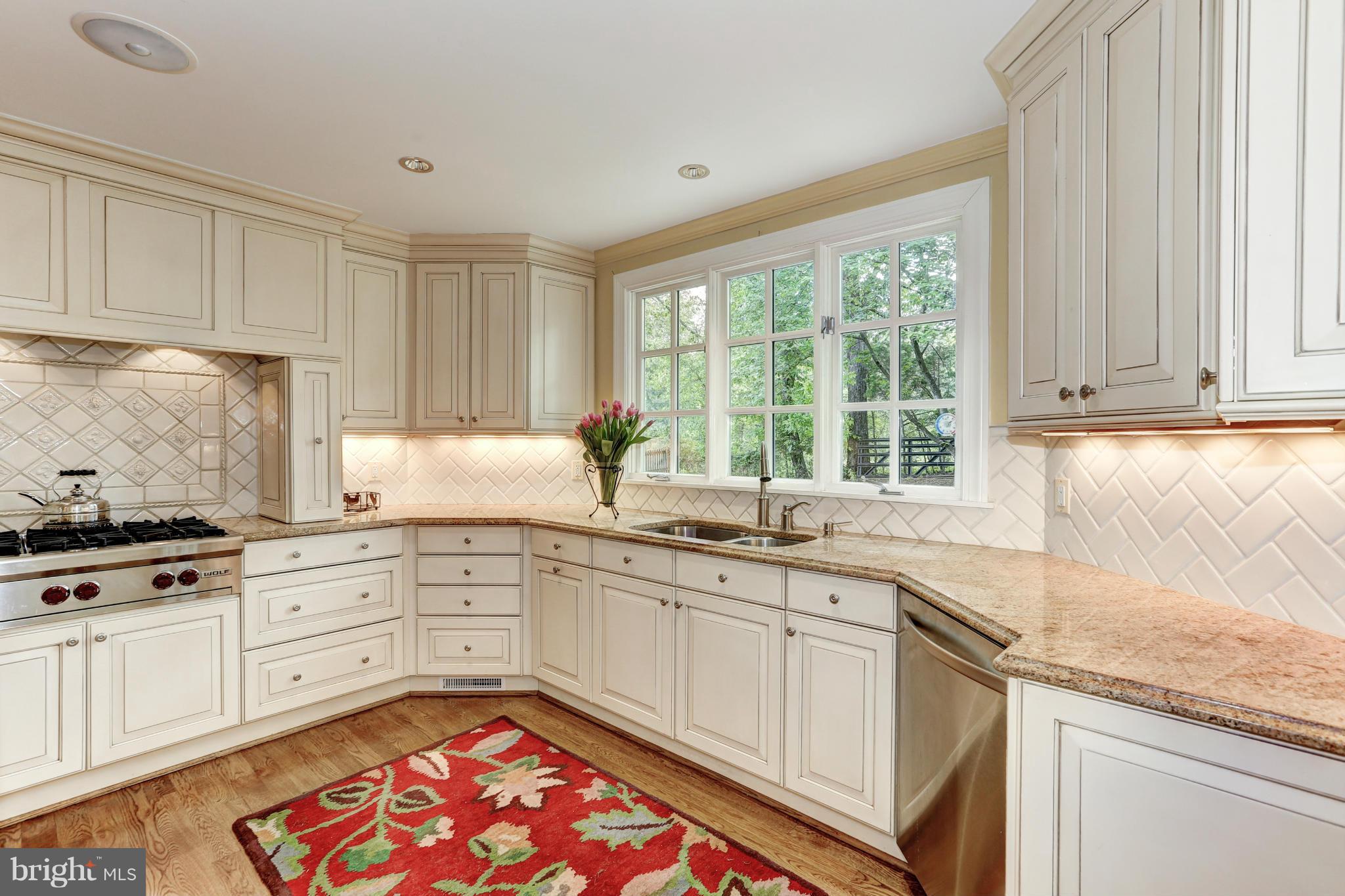 LYNWOOD - Residential