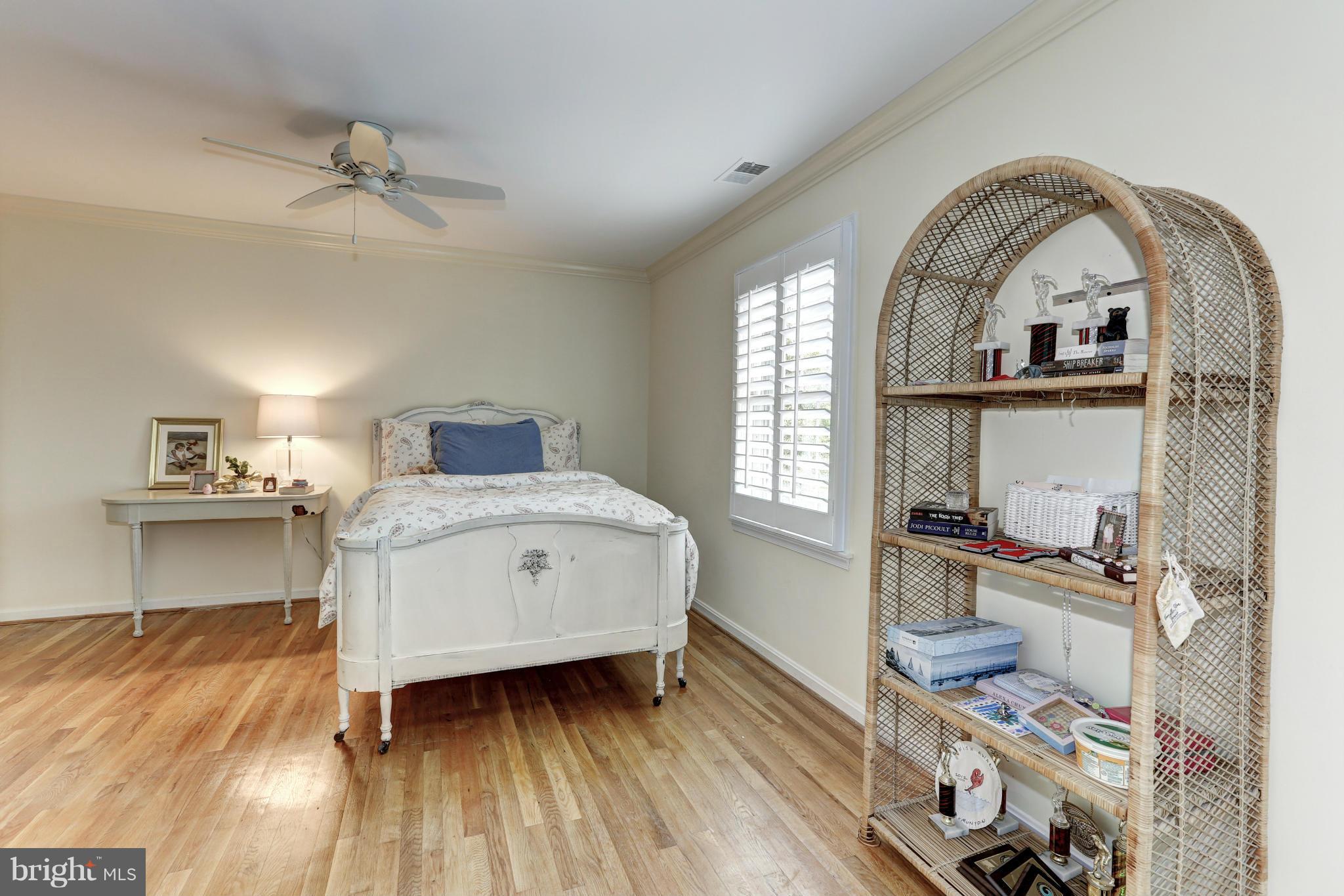 LYNWOOD - Residential