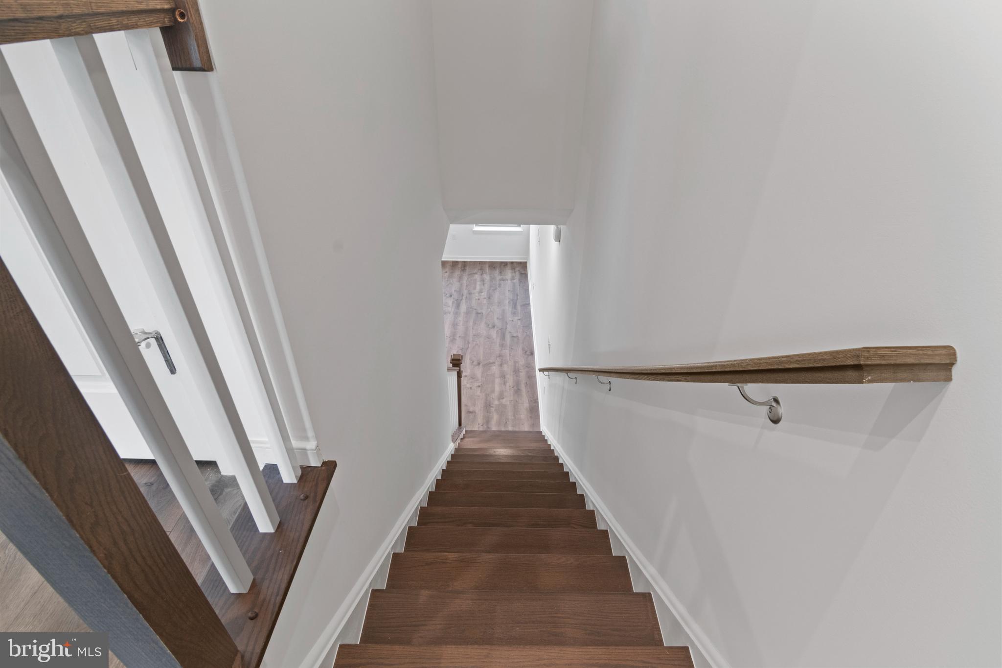 REGAL CHASE - Residential Lease