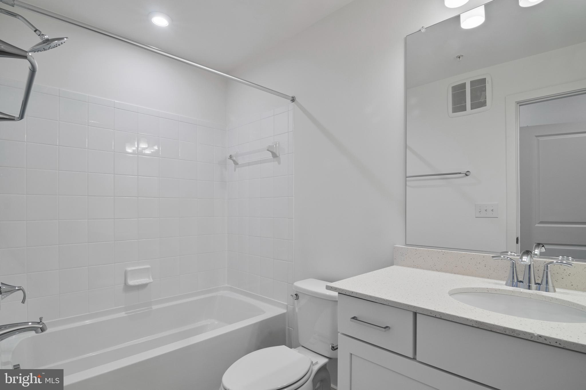 REGAL CHASE - Residential Lease