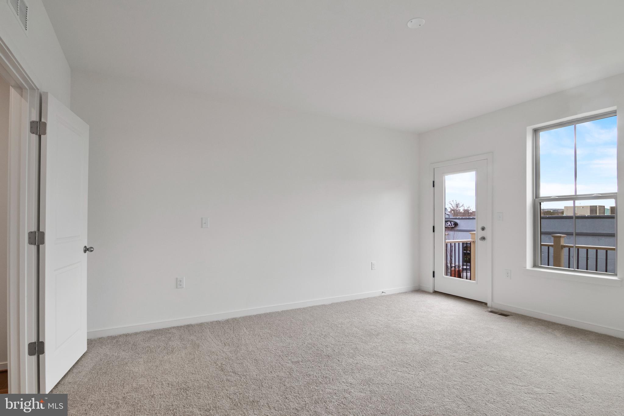 REGAL CHASE - Residential Lease