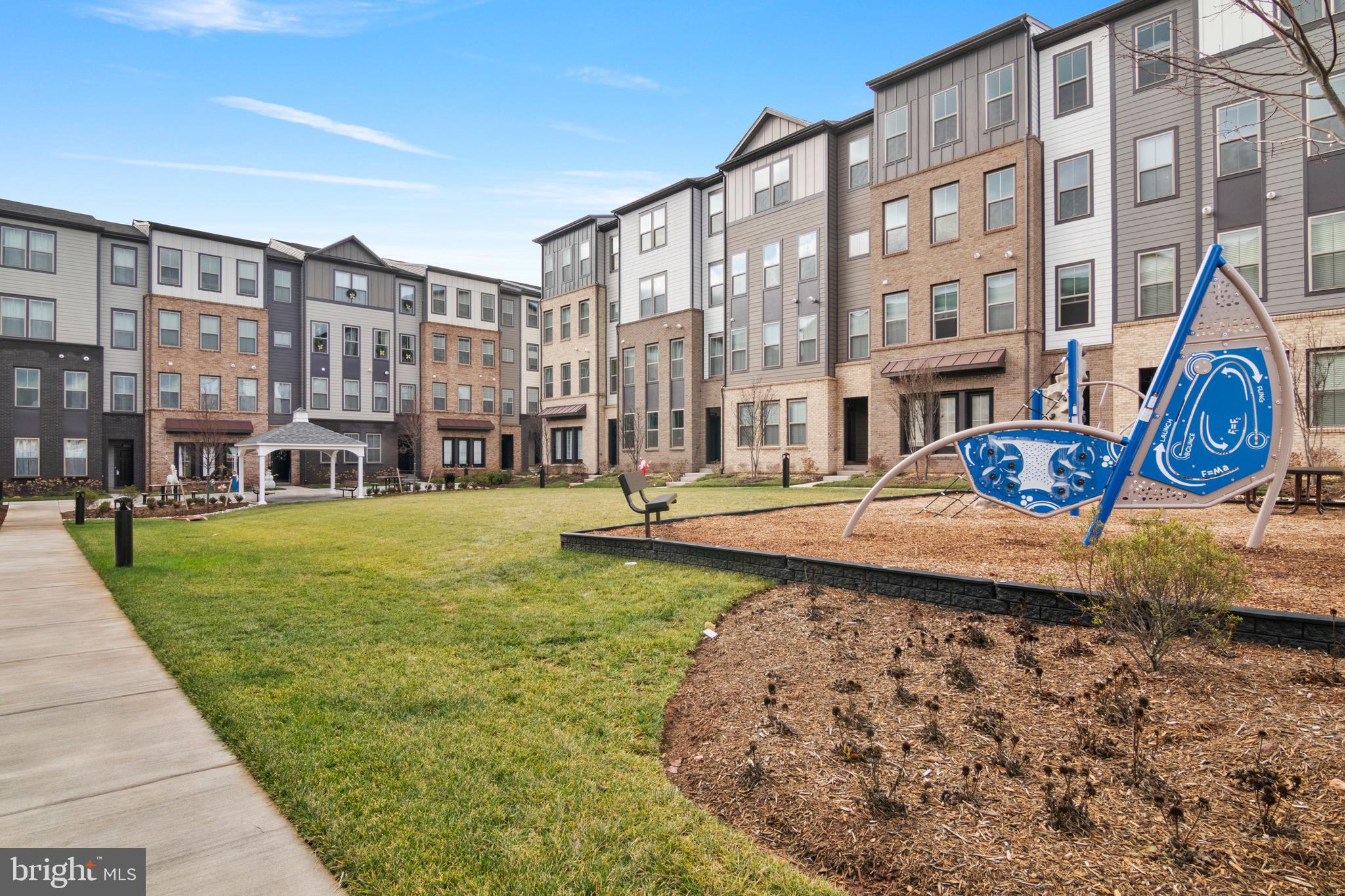 REGAL CHASE - Residential Lease