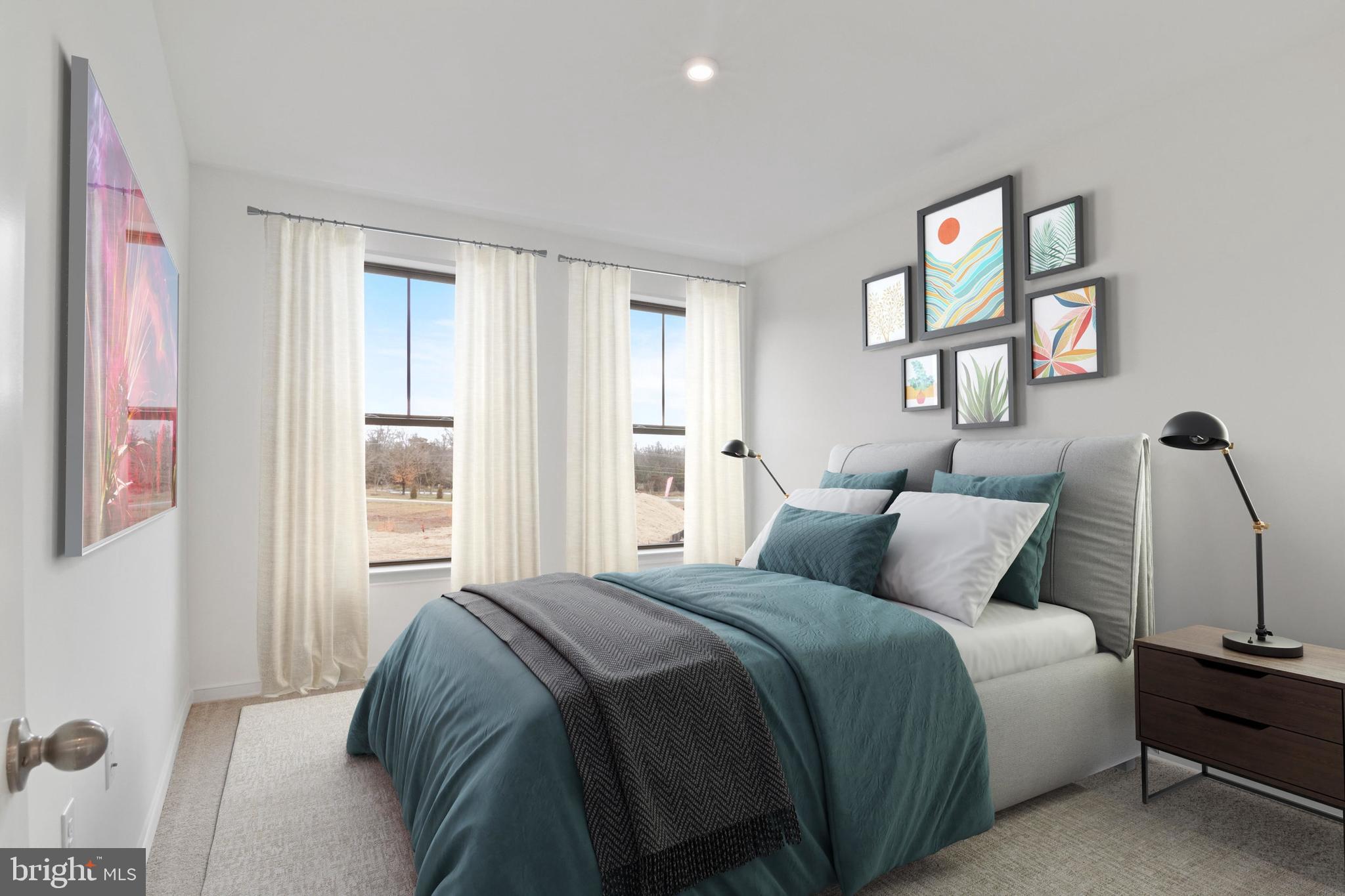 REGAL CHASE - Residential Lease