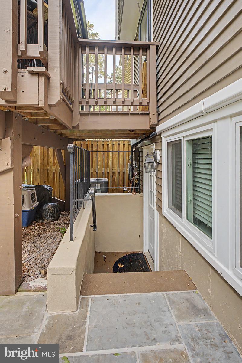 9826 GABON COURT (BASEMENT)