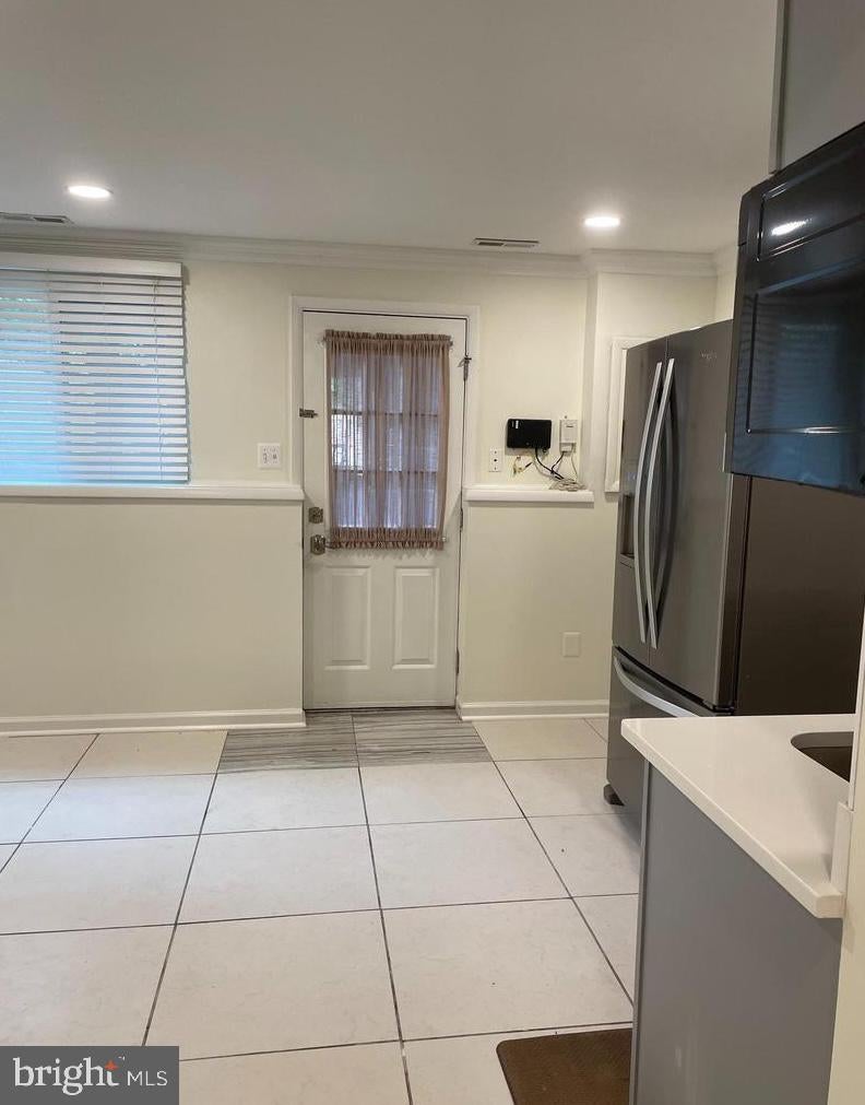 9826 GABON COURT (BASEMENT)