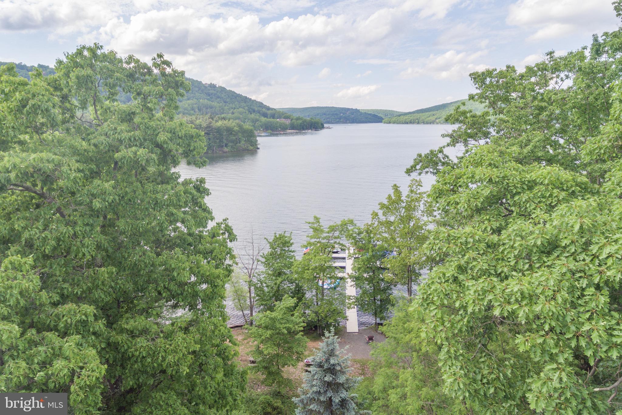 SILVER TREE LANDING - Residential