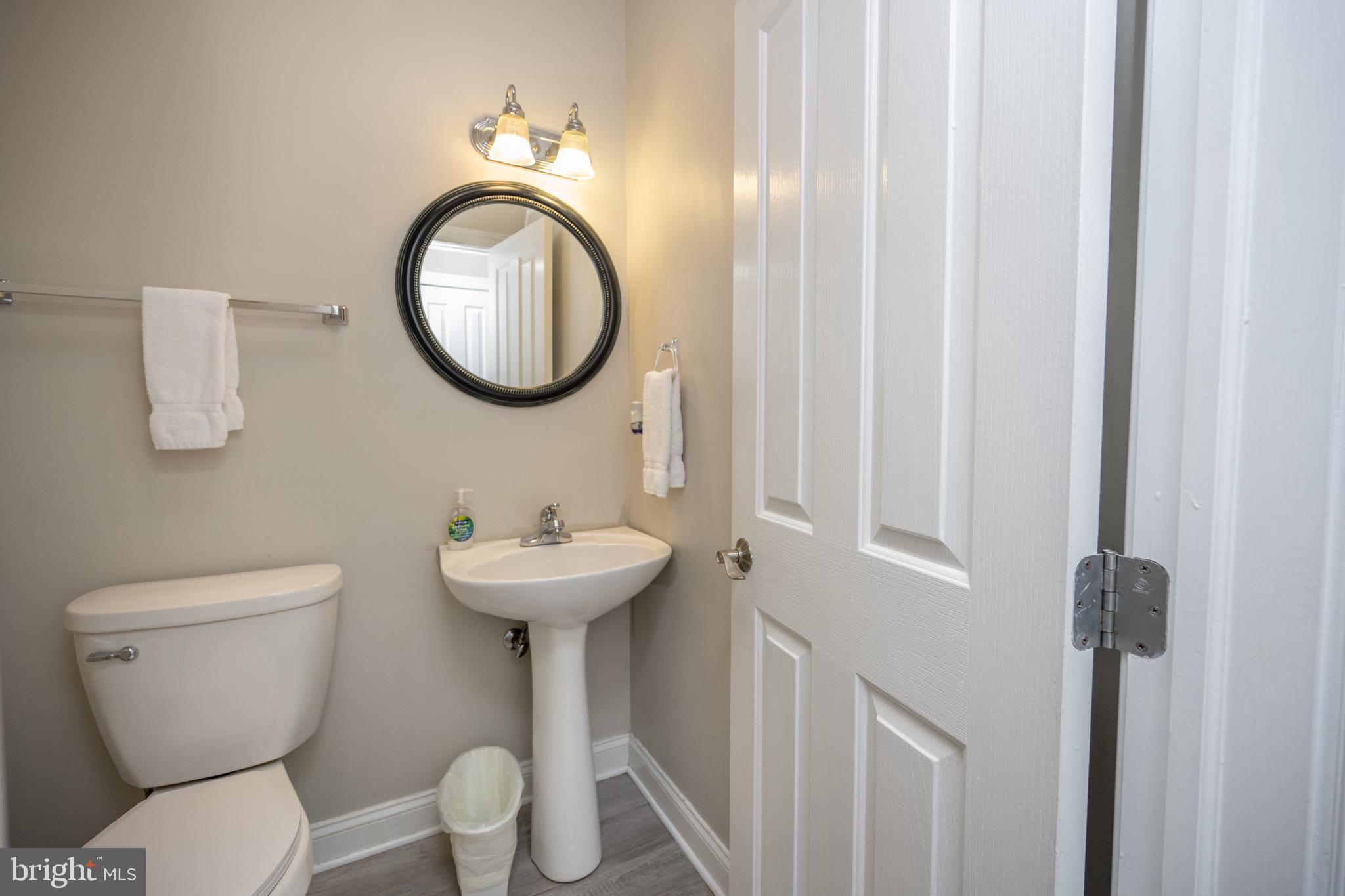 SILVER TREE LANDING - Residential