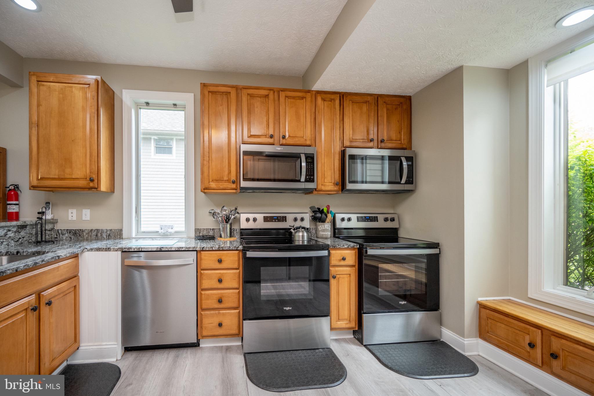 SILVER TREE LANDING - Residential