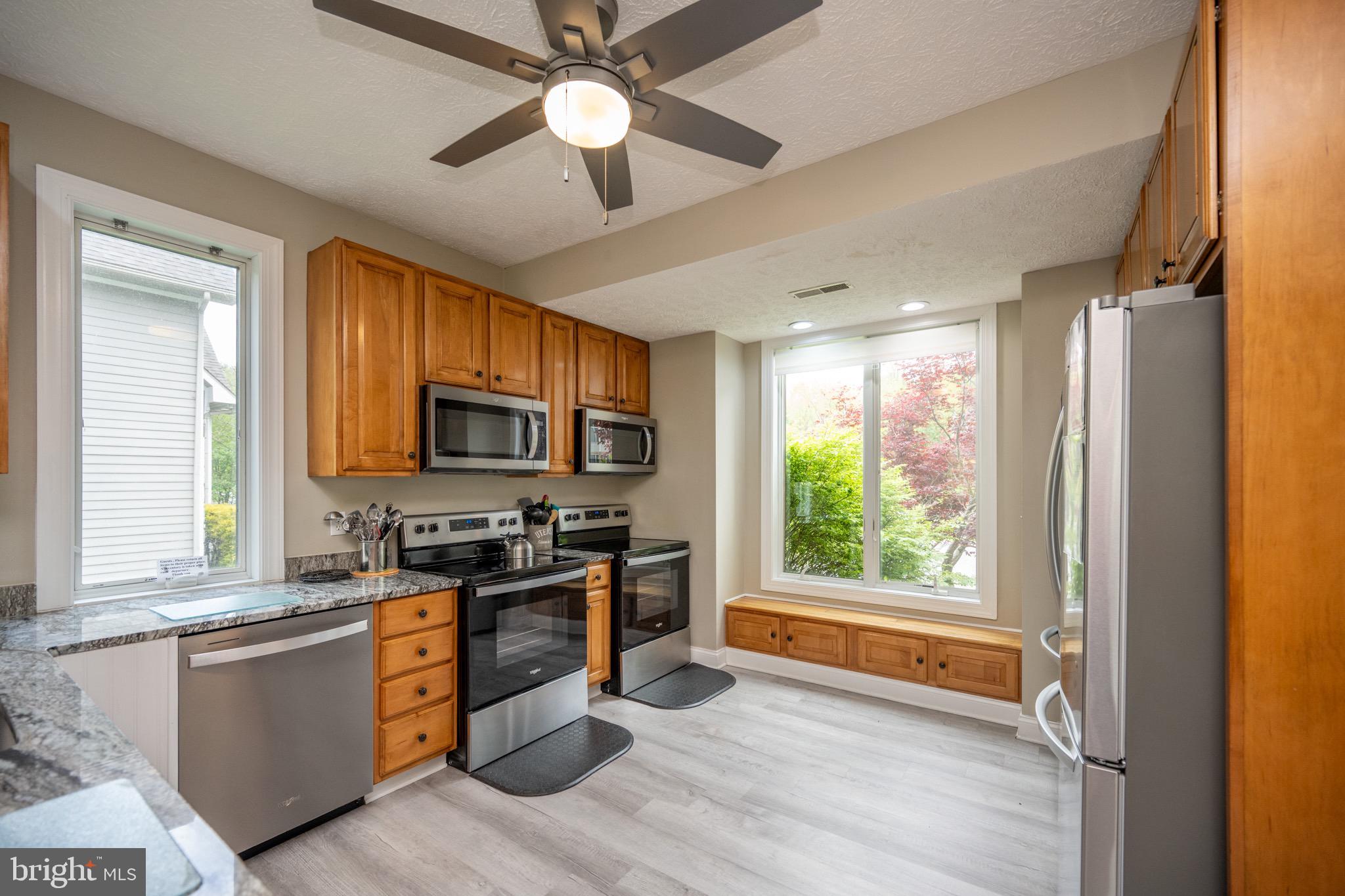 SILVER TREE LANDING - Residential