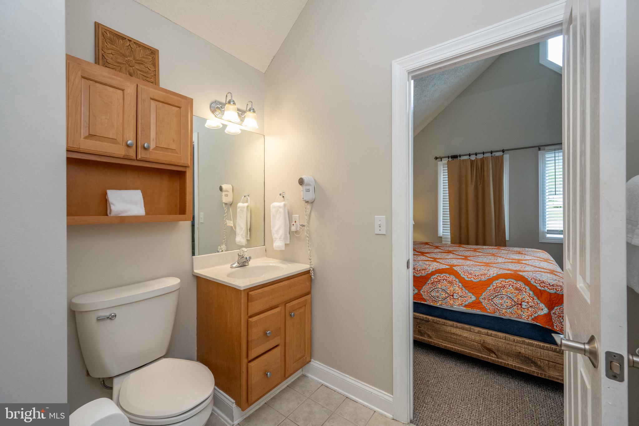 SILVER TREE LANDING - Residential