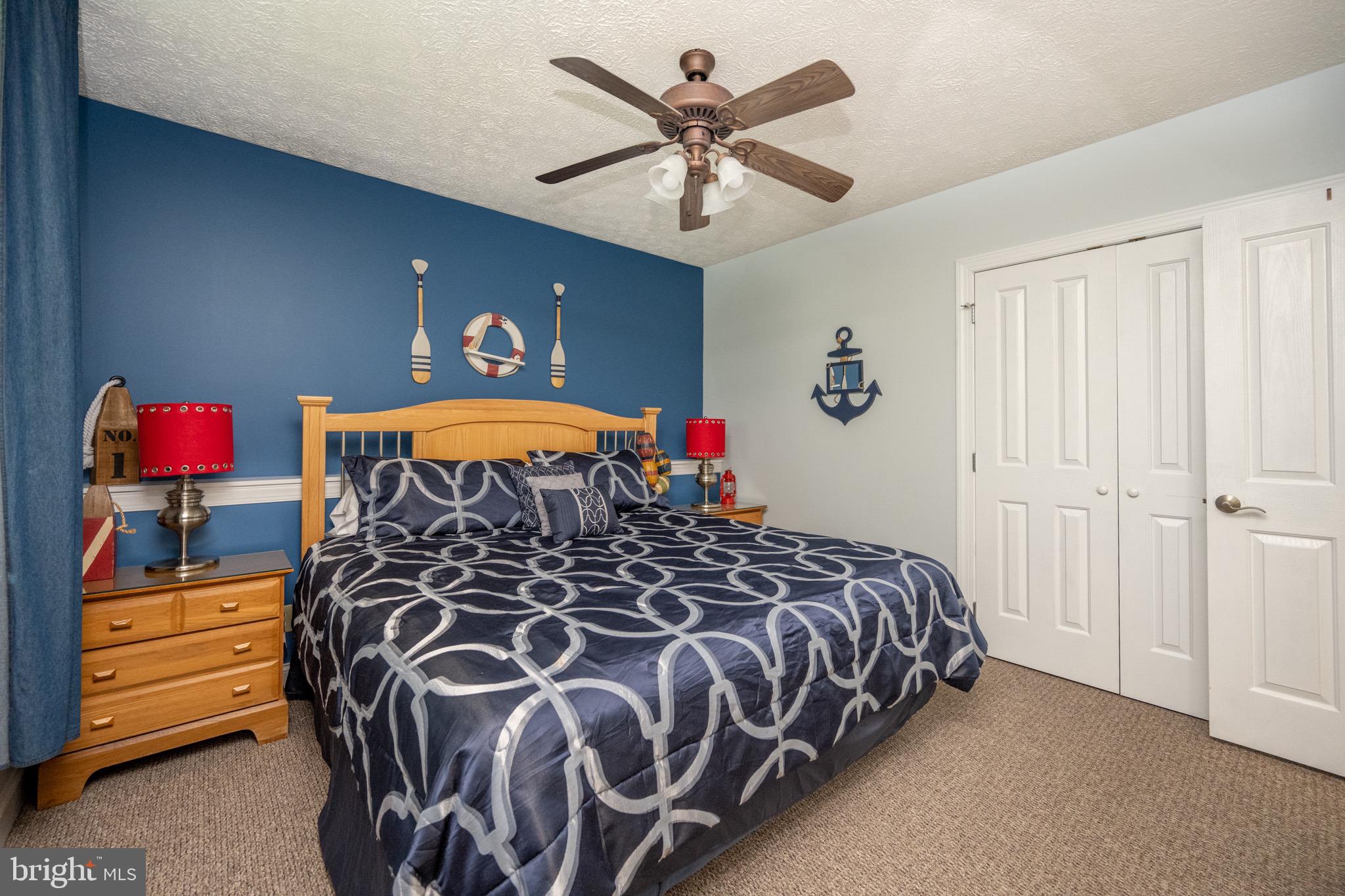 SILVER TREE LANDING - Residential