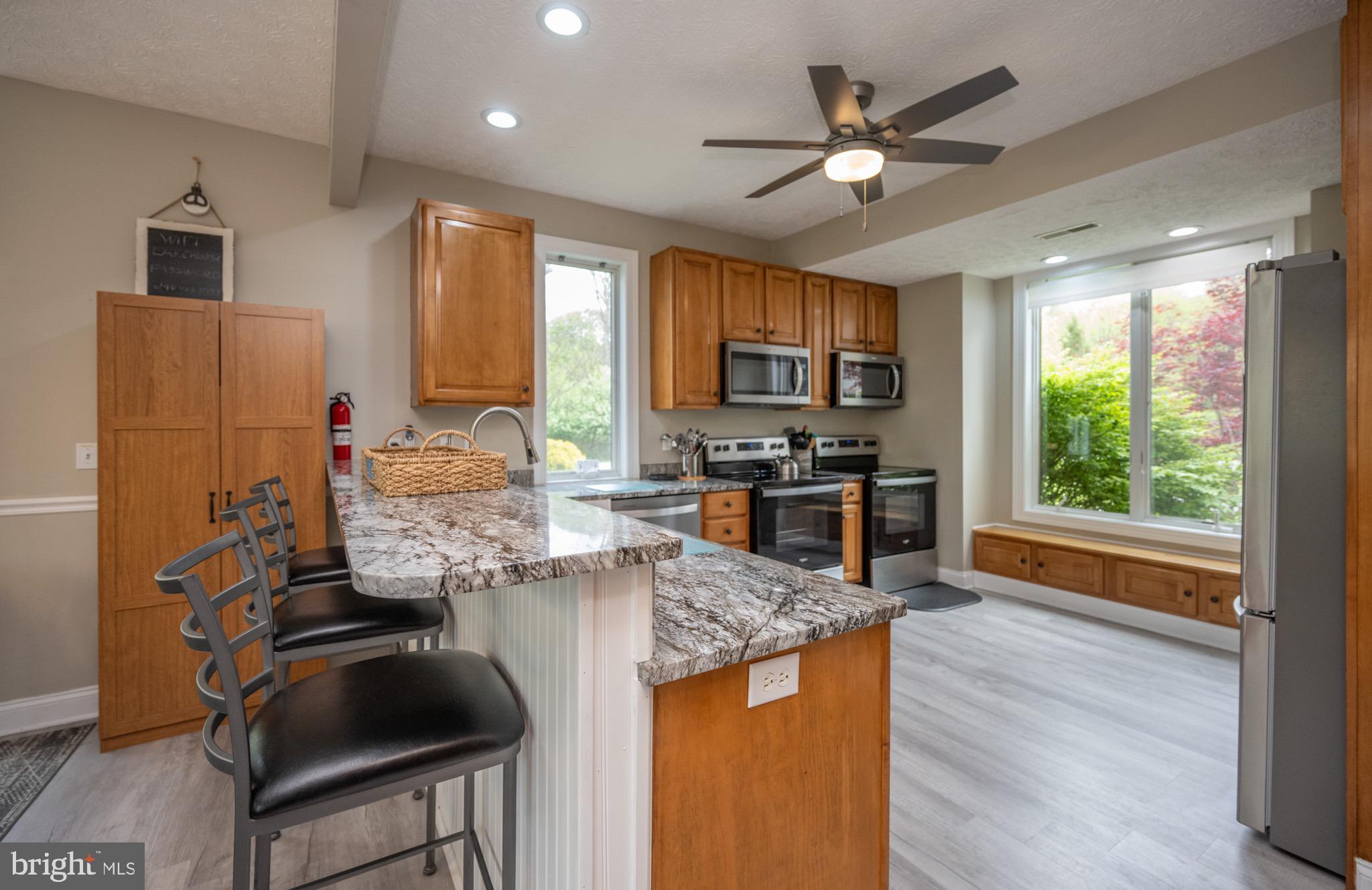 SILVER TREE LANDING - Residential