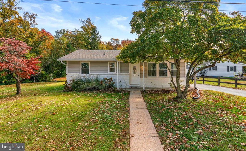 Photo of 716 Magothy Road, ARNOLD, MD 21012 (MLS # MDAA2129062)