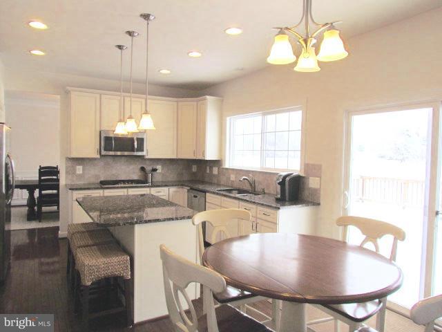 WOODMAR FARM HAMLET - Residential