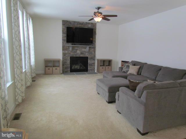 WOODMAR FARM HAMLET - Residential