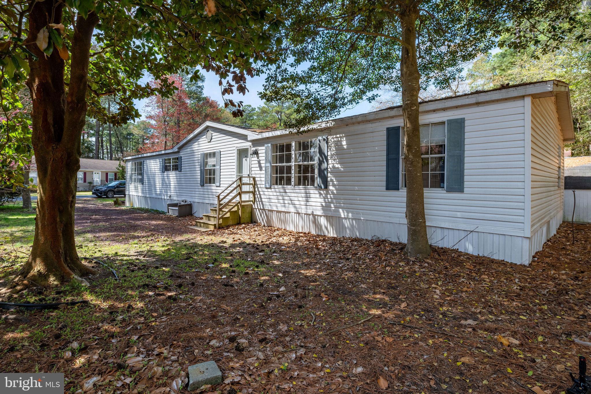 WHITE HOUSE BEACH - Residential