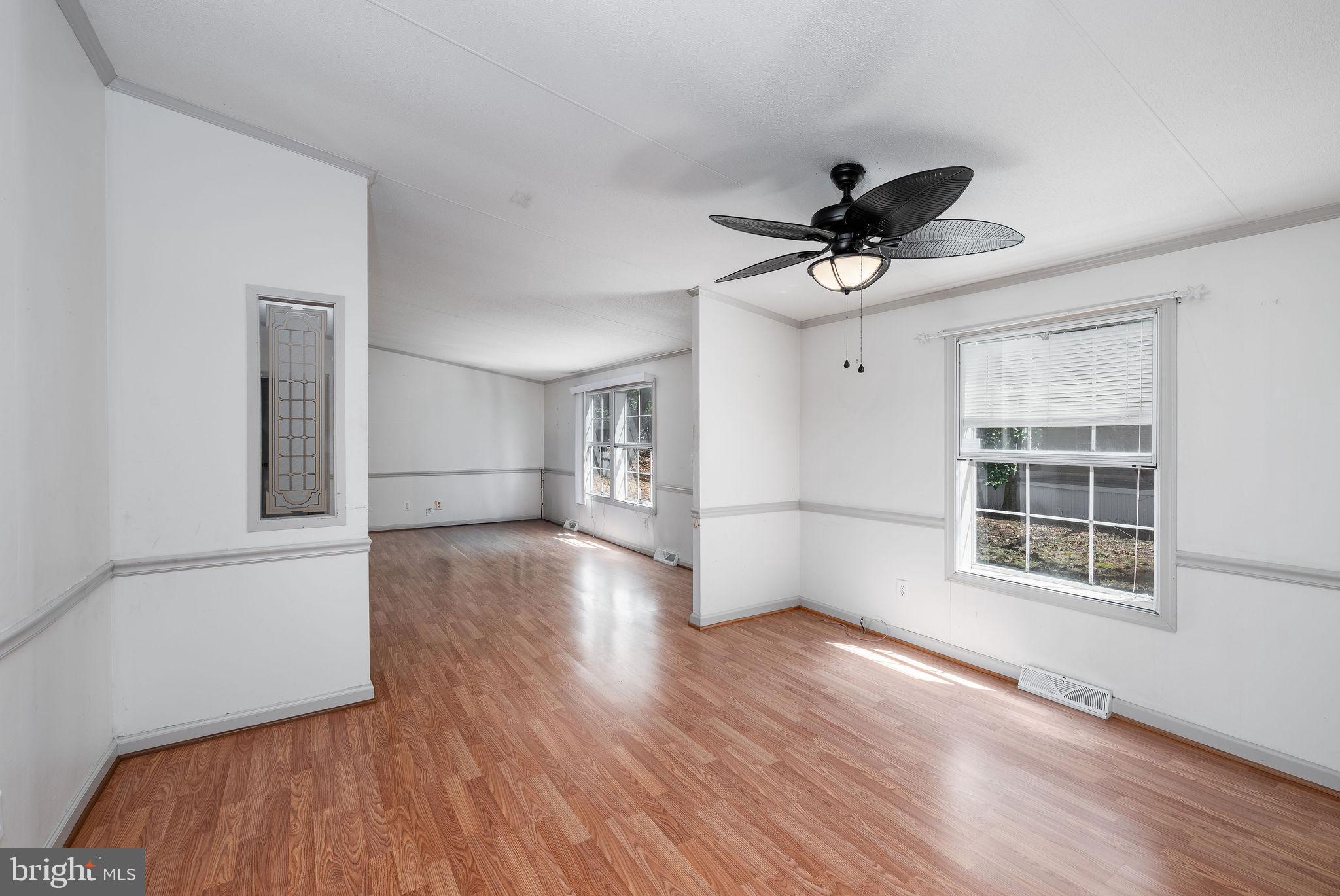 WHITE HOUSE BEACH - Residential