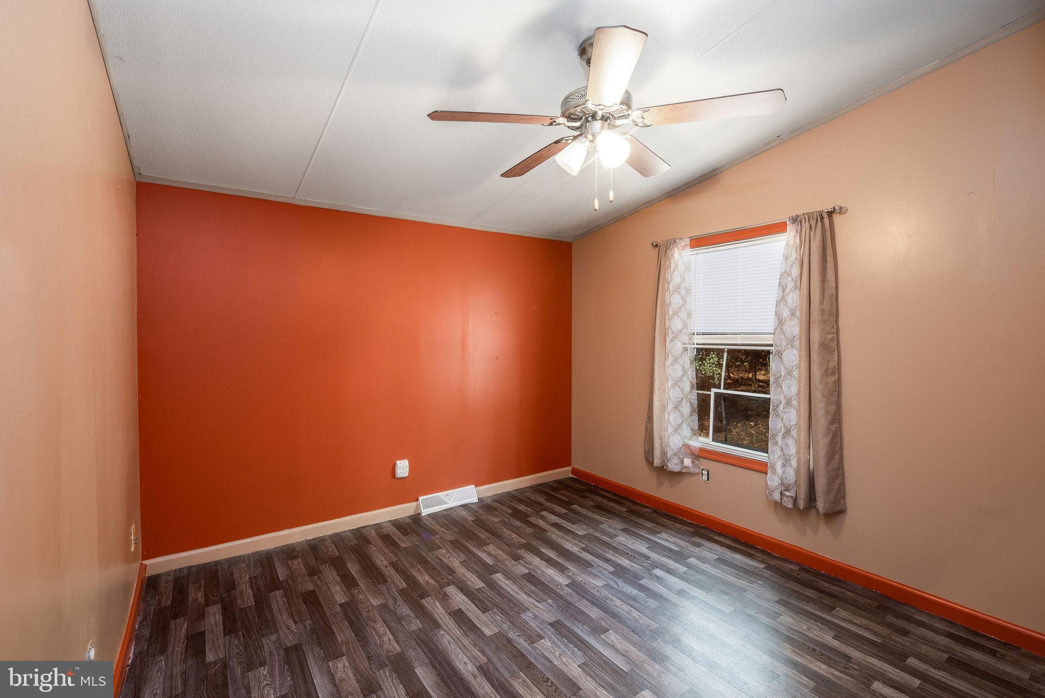 WHITE HOUSE BEACH - Residential