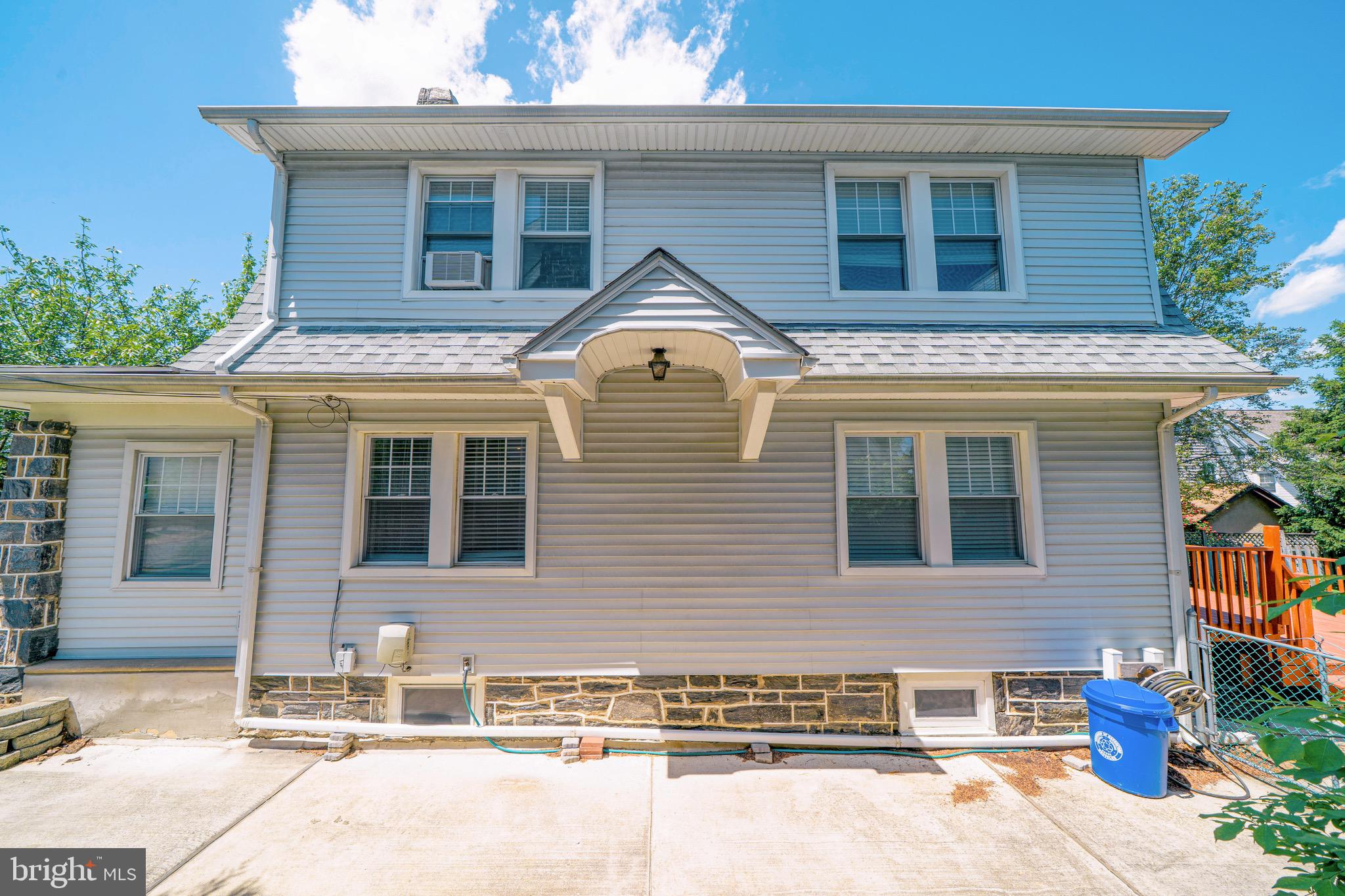 MANOA - Residential