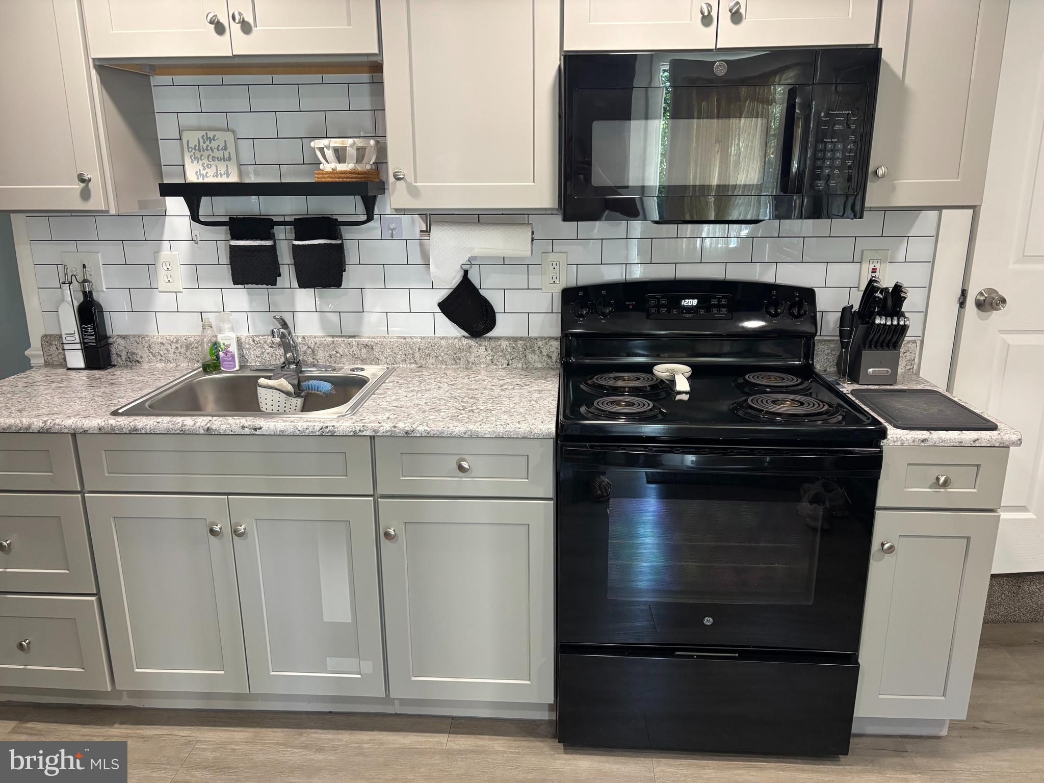 NOTHERN LEBANON - Residential Lease