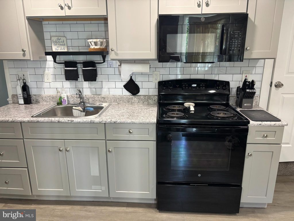 Photo of 1235 N 8th Street #1, LEBANON, PA 17046 (MLS # PALN2022572)