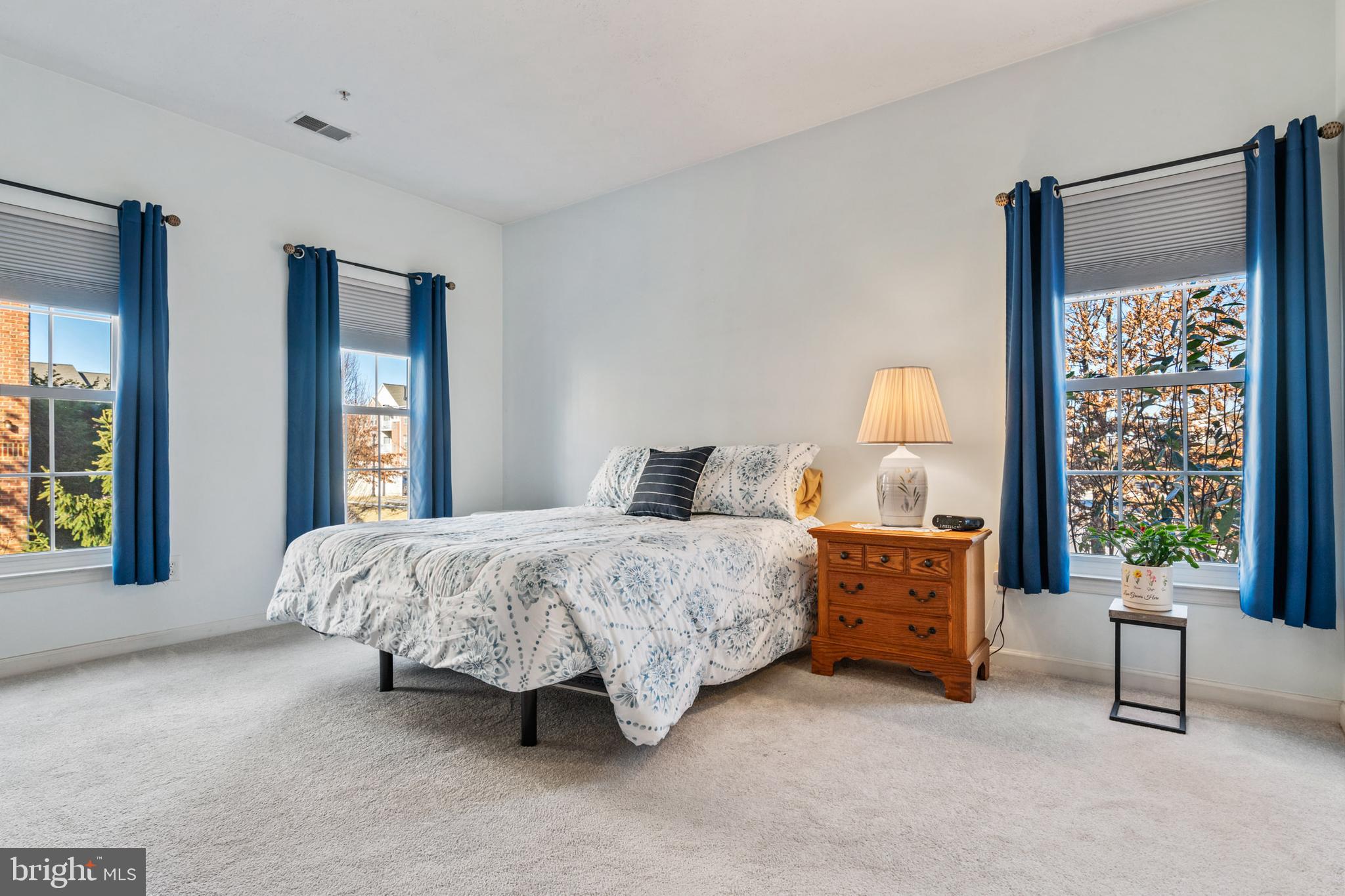 DEVONSHIRE - Residential