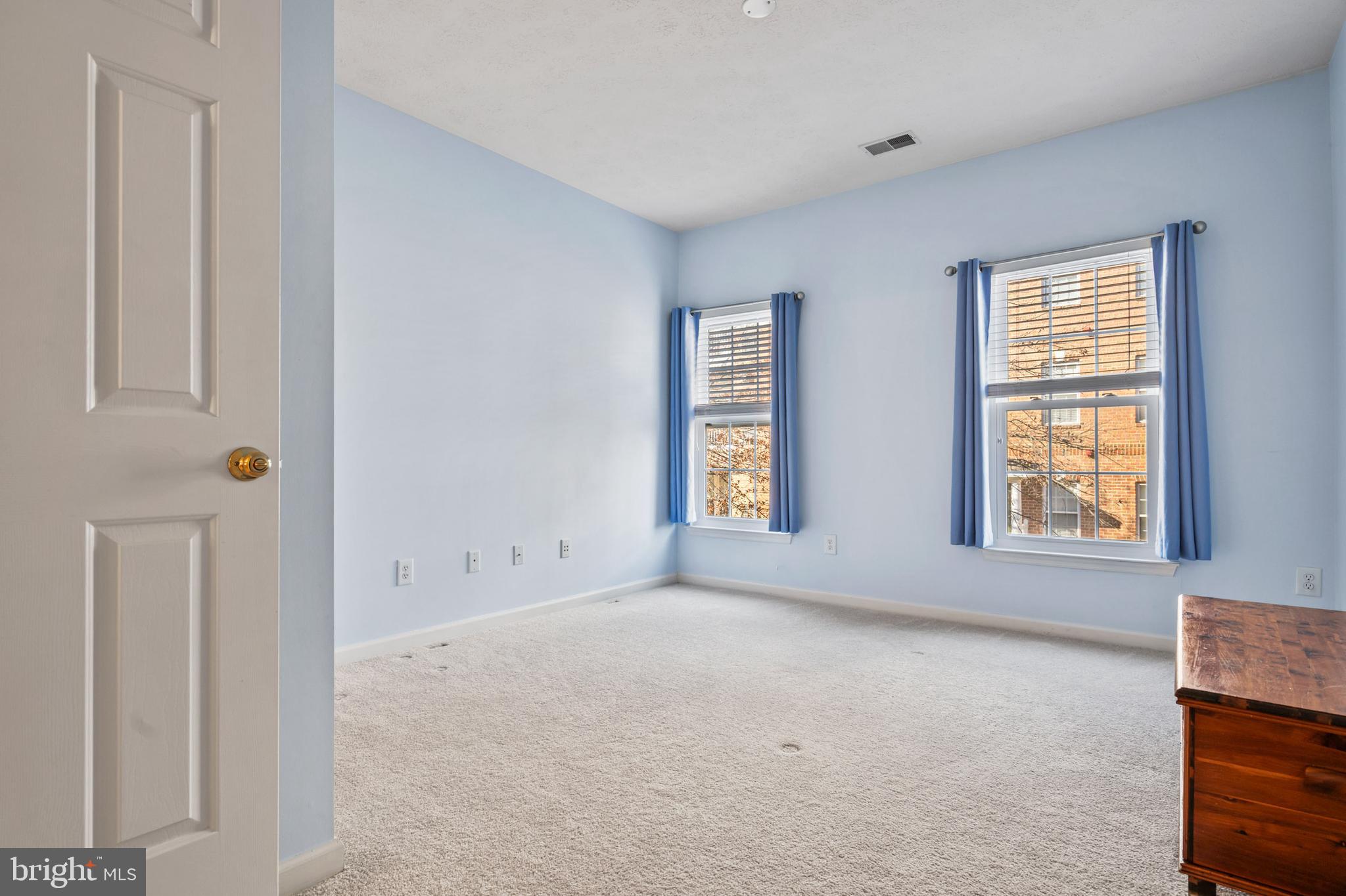 DEVONSHIRE - Residential