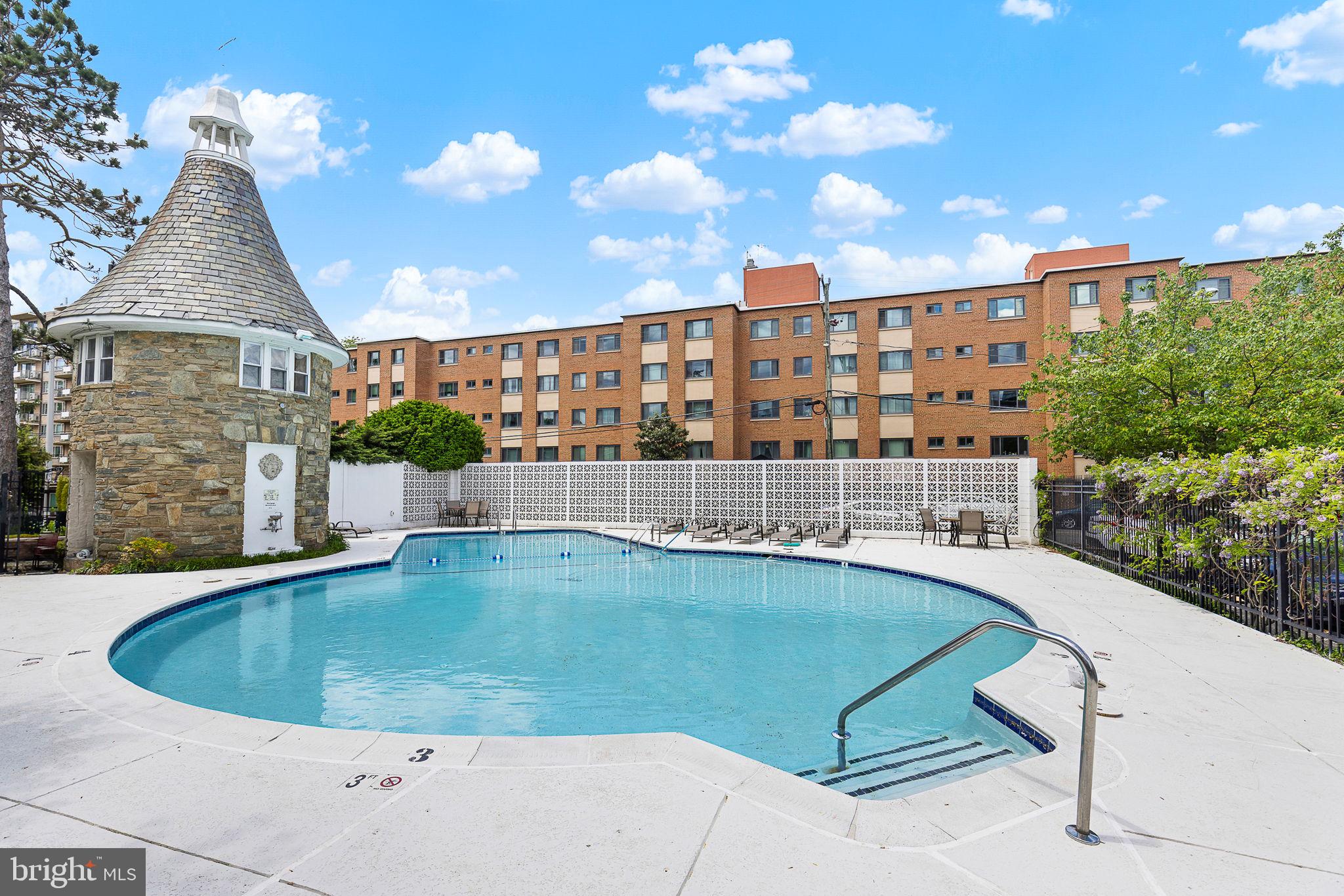 1301 S ARLINGTON RIDGE ROAD 208