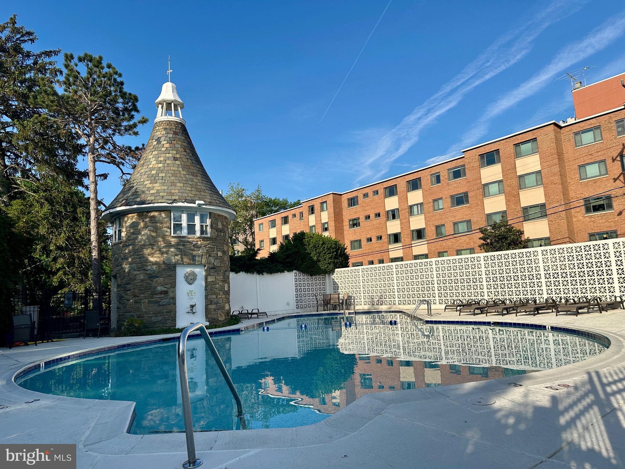 1301 S ARLINGTON RIDGE ROAD 208