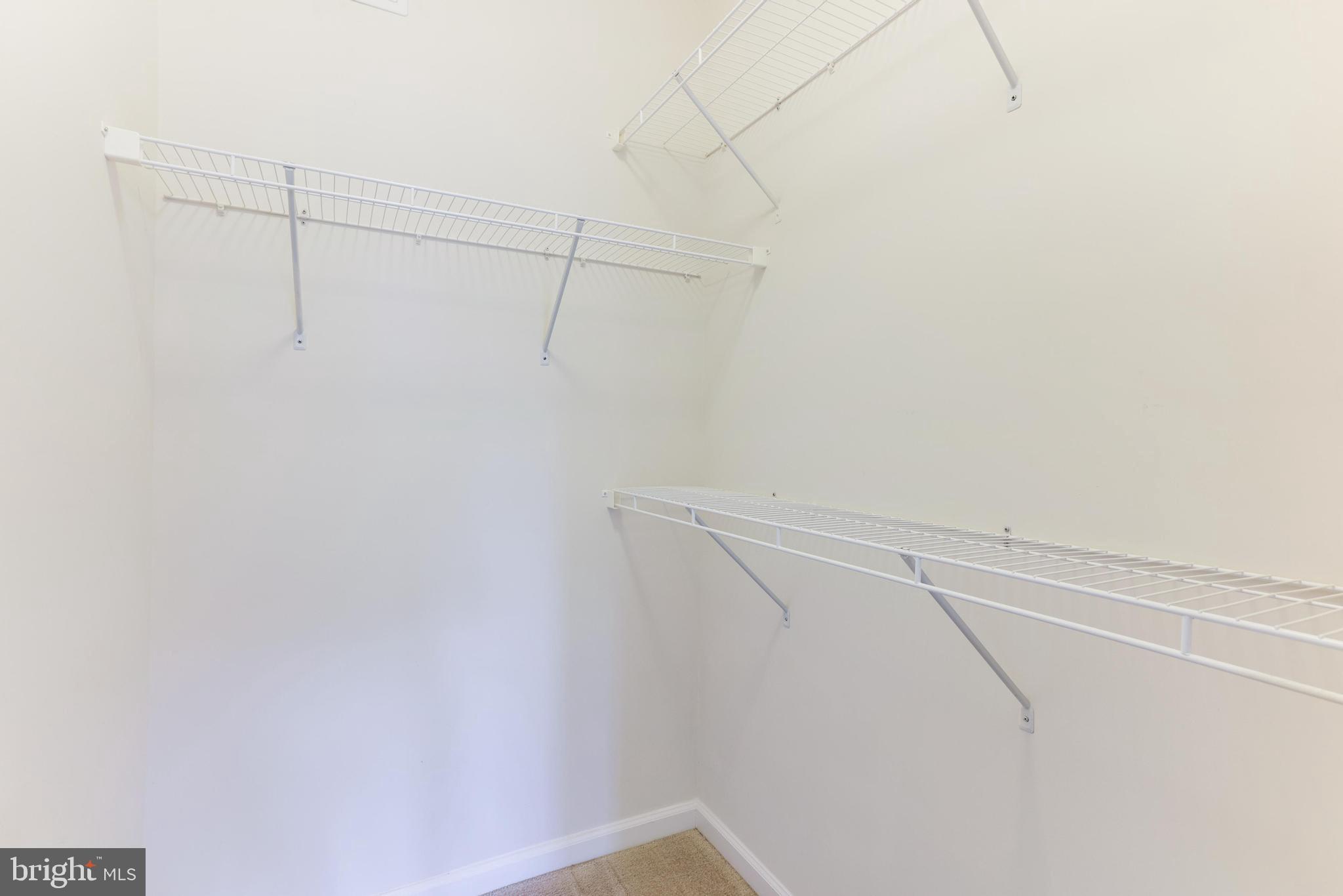 DISCOVERY SQUARE - Residential Lease