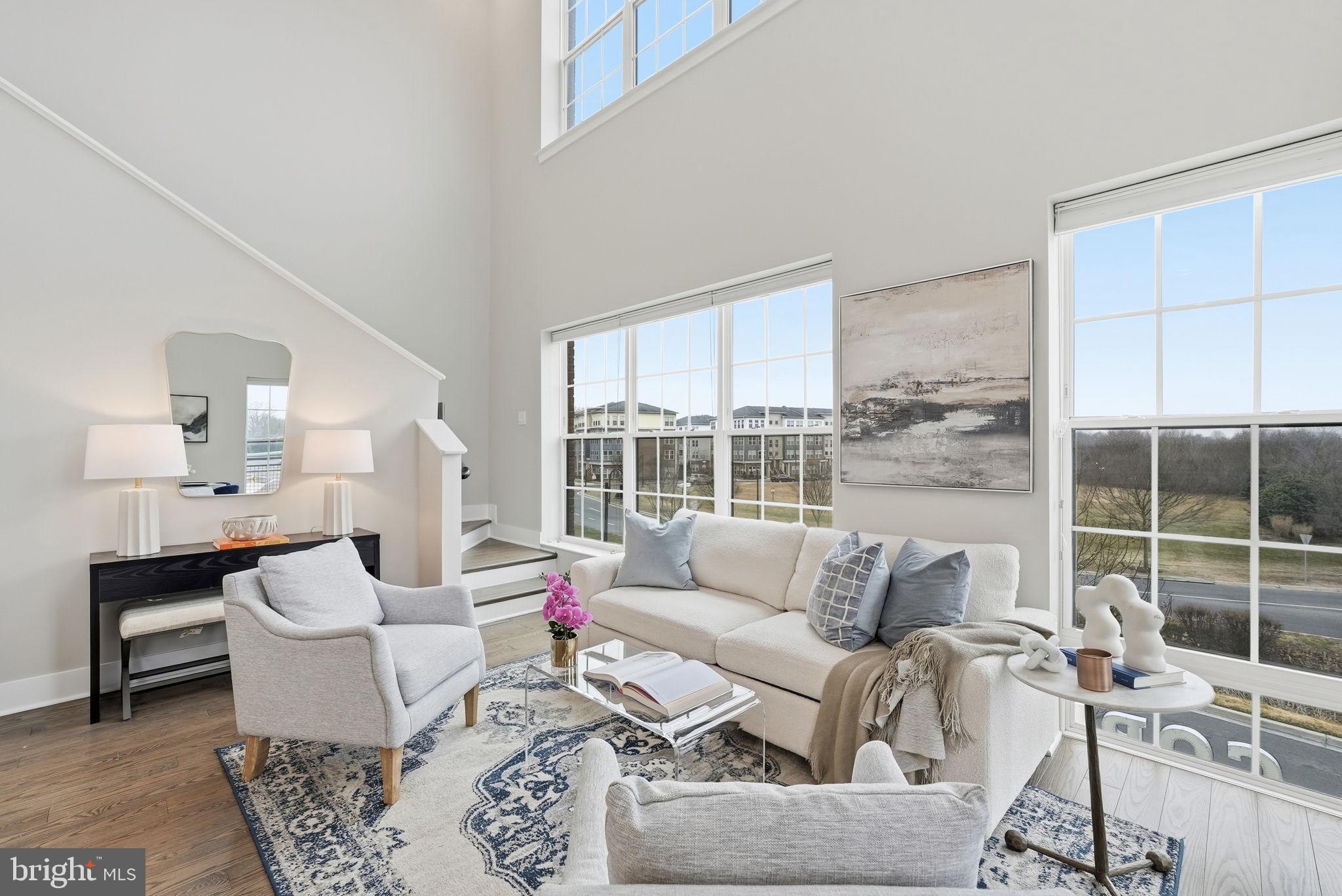 CROWN FARM - Residential