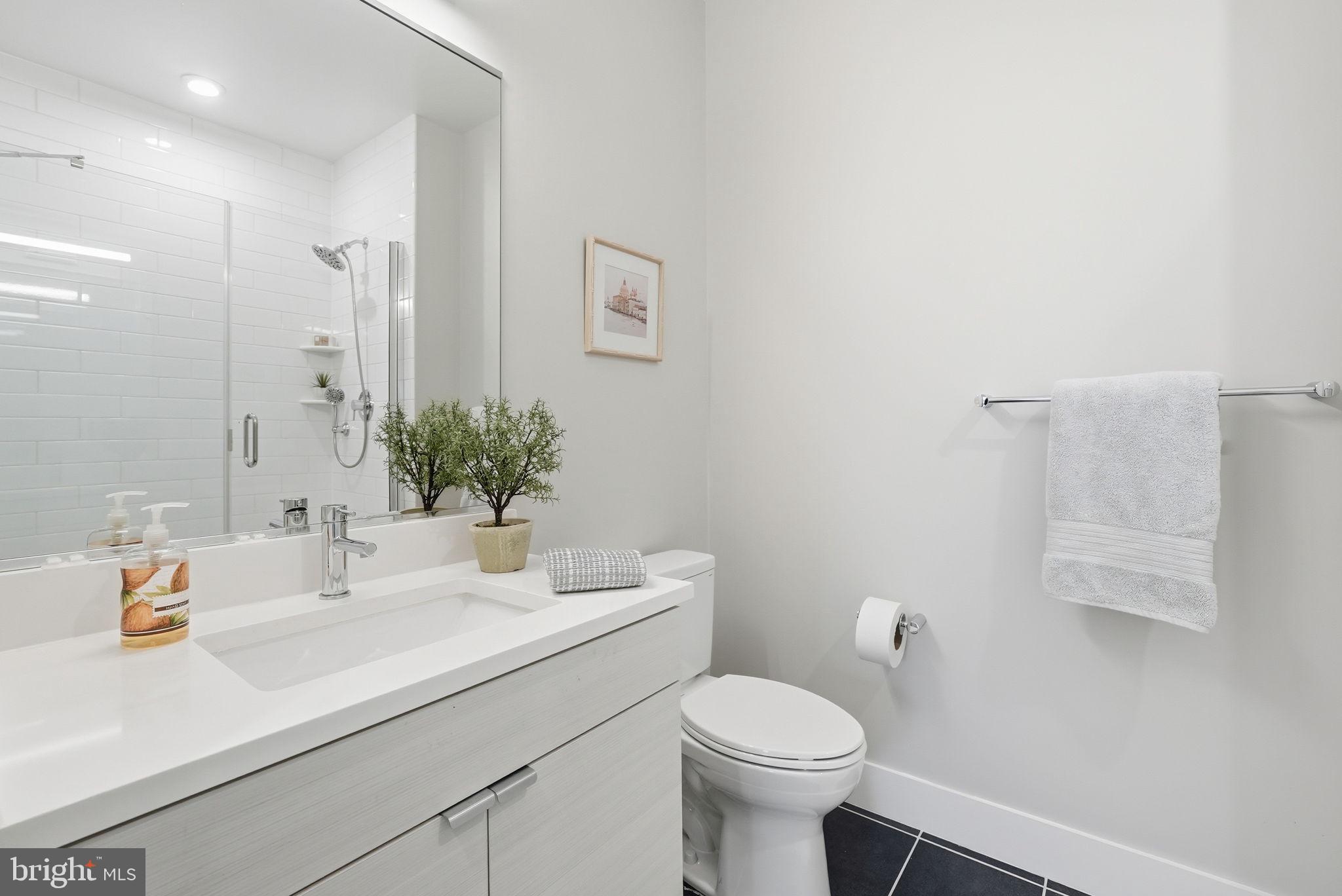 CROWN FARM - Residential