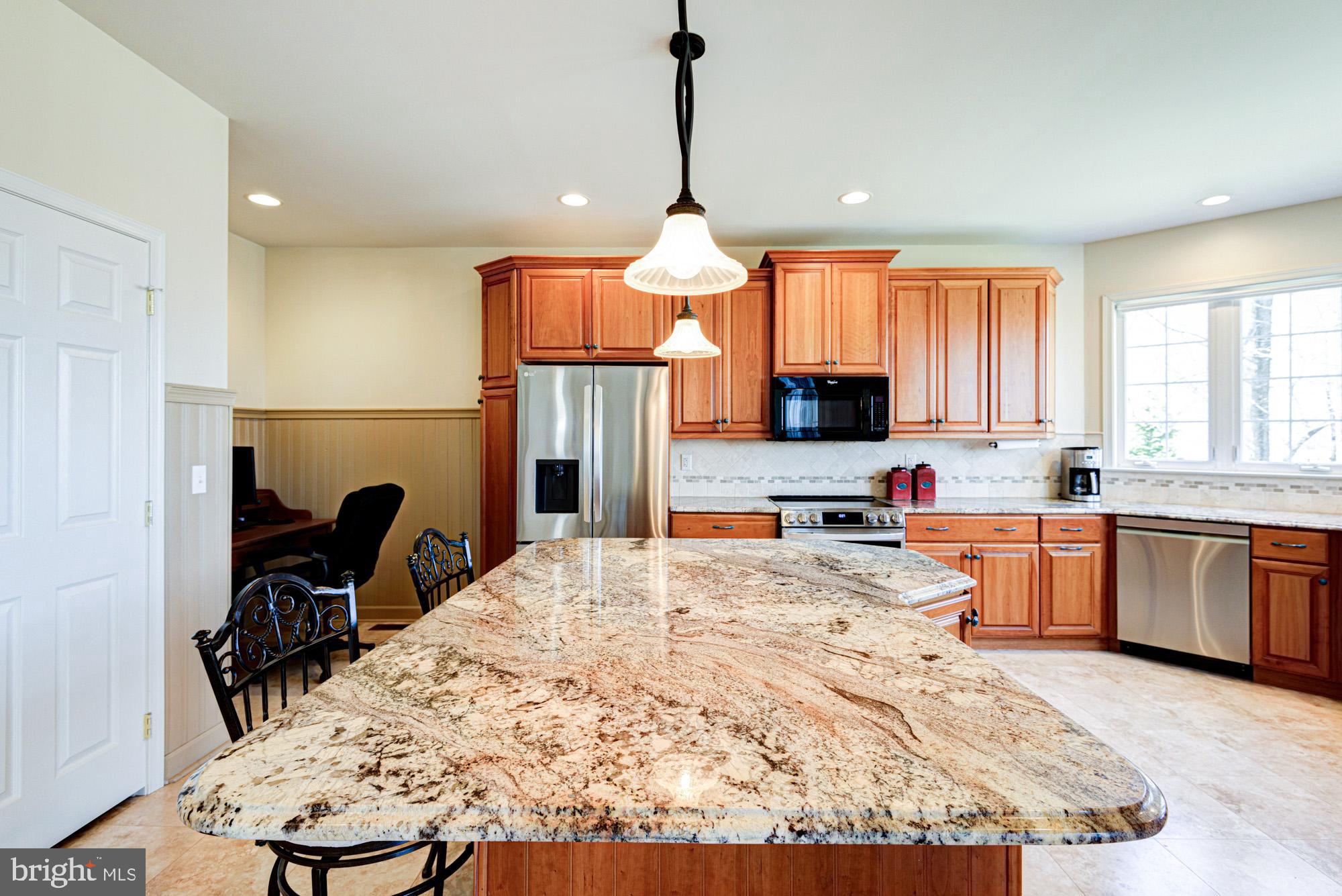 MEADOWCROFT KNOLL - Residential