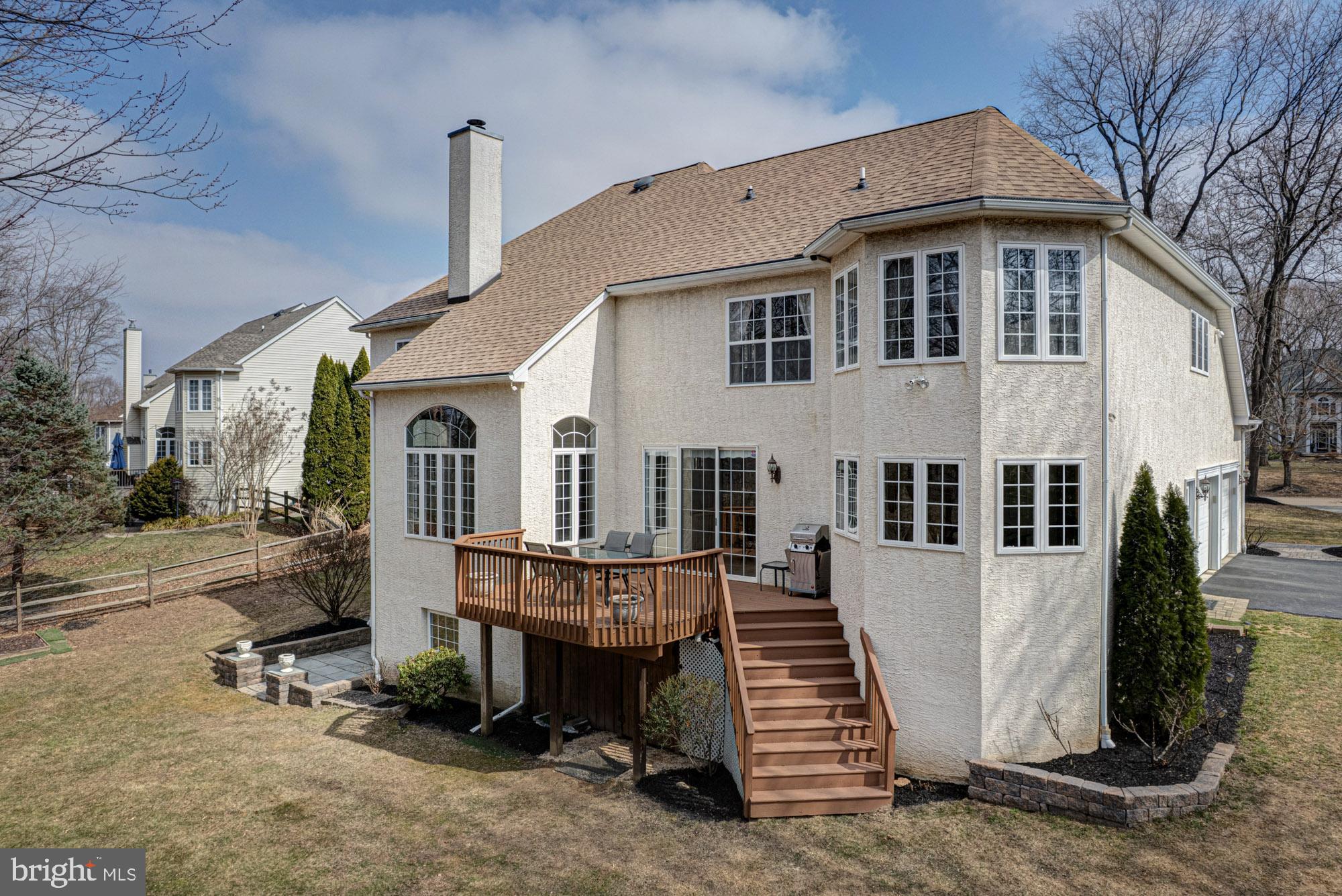 MEADOWCROFT KNOLL - Residential