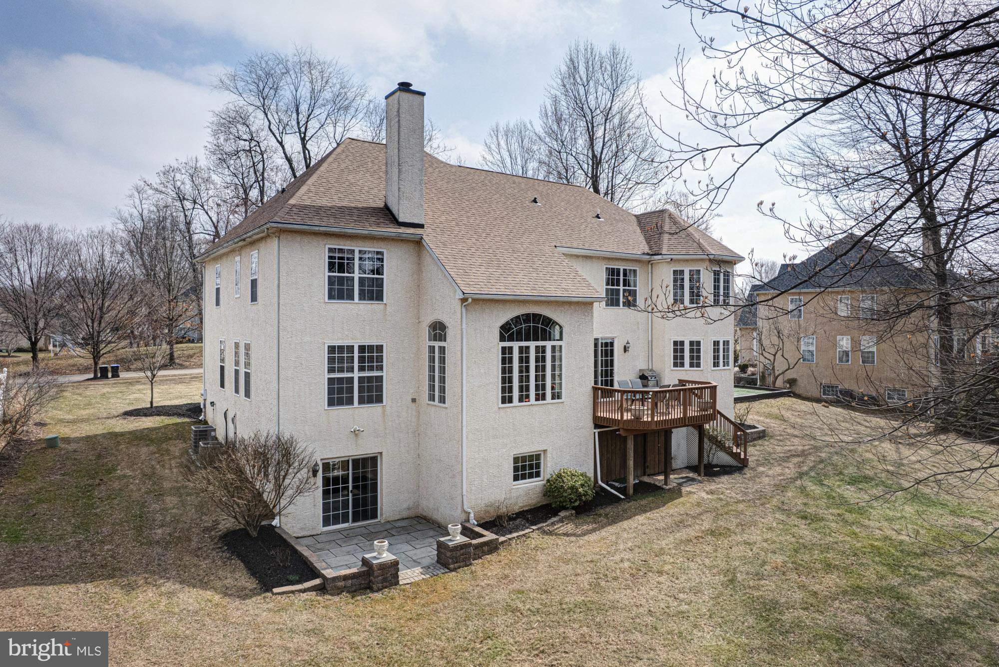 MEADOWCROFT KNOLL - Residential