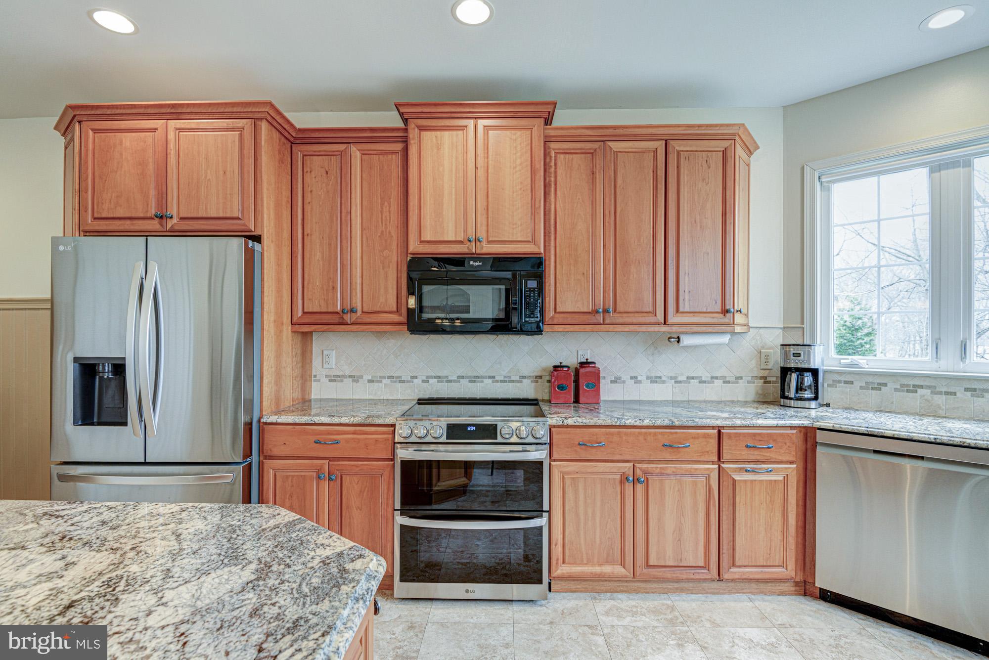 MEADOWCROFT KNOLL - Residential