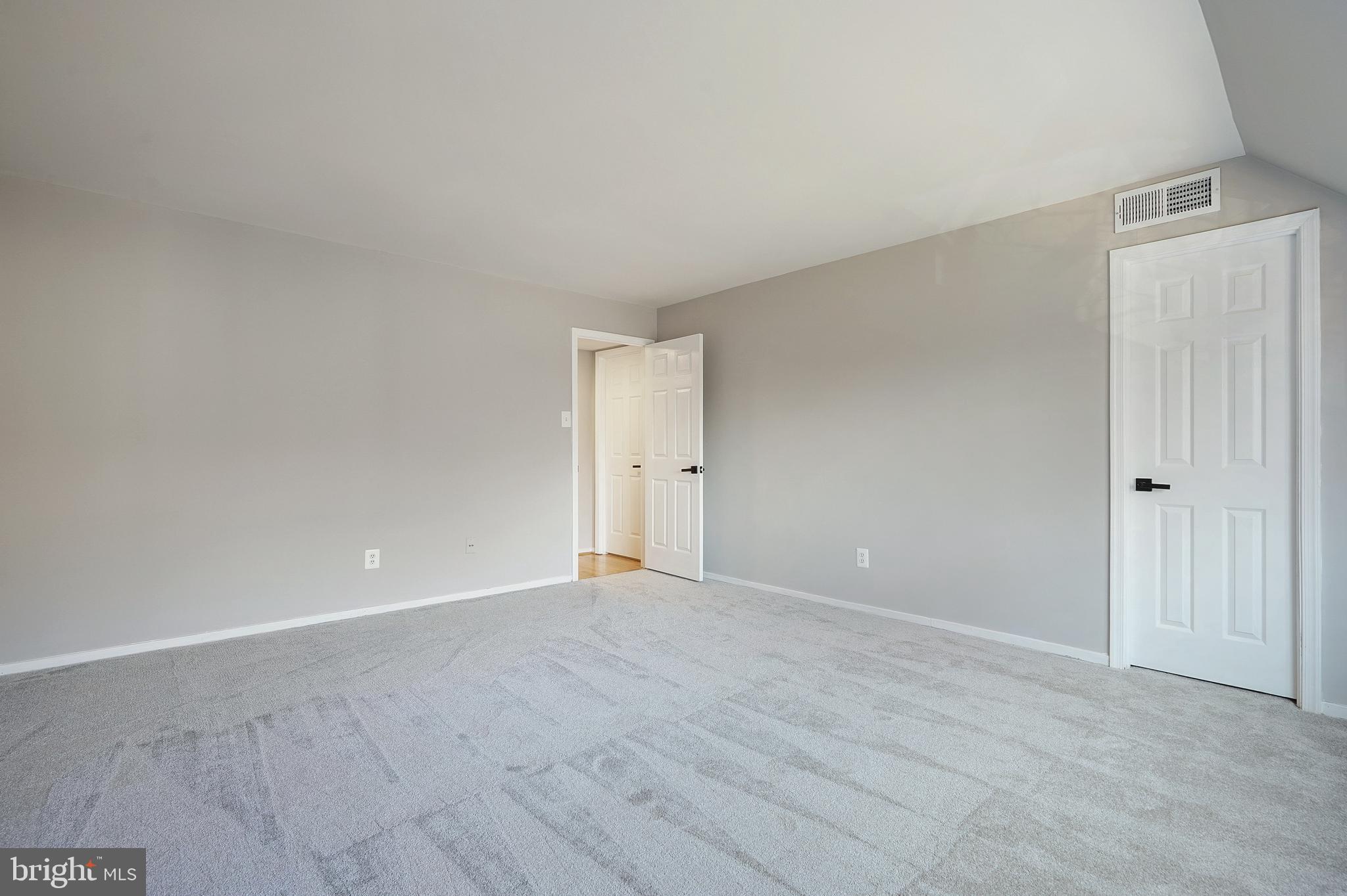 BENTANA PARK - Residential