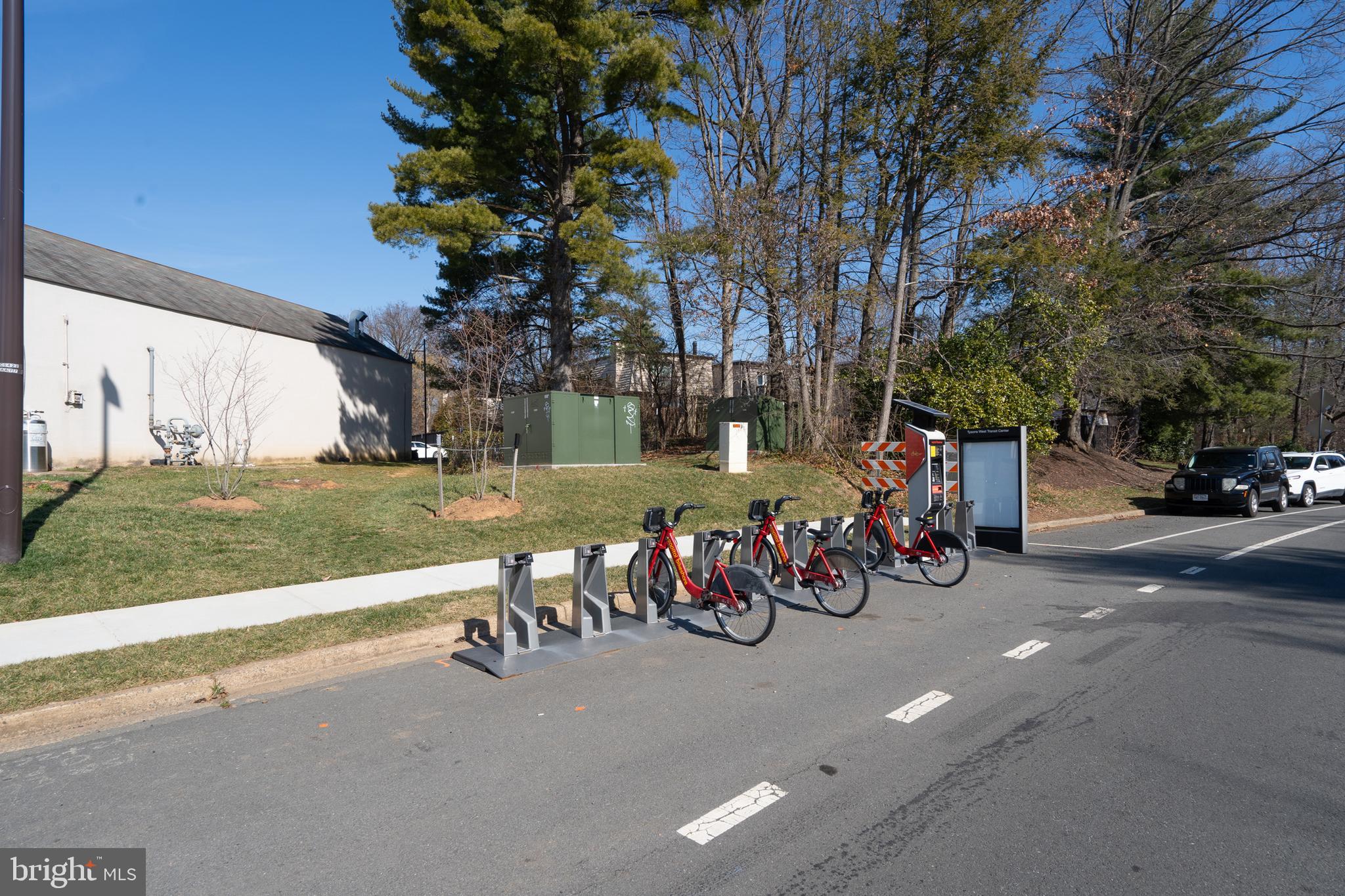 BENTANA PARK - Residential