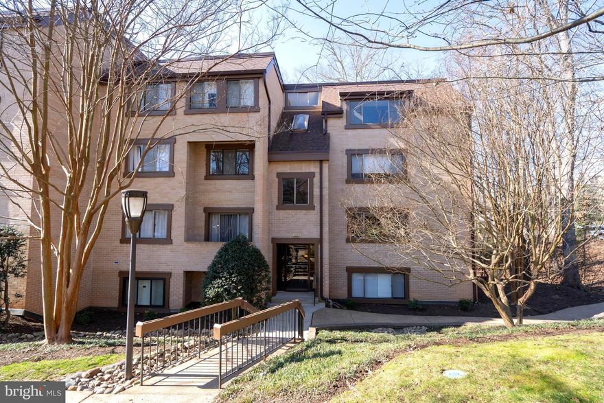Welcome Home ! This 1 bedroom , 1 bath FULLY UPDATED top floor condo is conveniently located less than 1 mile from Wiehle Metro Center. Spacious kitchen with all new smart appliances, granite tops, formal dining room, high ceilings,  family room, and tree-lined balcony overlooking one of Reston's many pools. The primary bedroom can easily fit a California king size bed and features a fabulous largewalk-in closet along with  all new paint and carpet . The bathroom has also been updated with new floors, vanity and beautiful tile work in the tub/shower and a new smart stackable washer and dryer. Plenty of open unassigned spaces for parking . This community is part of Reston Association which includes: community pools, a number of sports fields, tennis and basketball courts, foot, bike, and nature trails, community buildings, boating, and fishing . ALL UTILITIES INCLUDED WITH CONDO FEE (excluding cable and Internet ). This is a prime location close to Reston Town Center, shops, restaurants , Dulles Airport, Dulles toll road, W&OD Trail and much more .