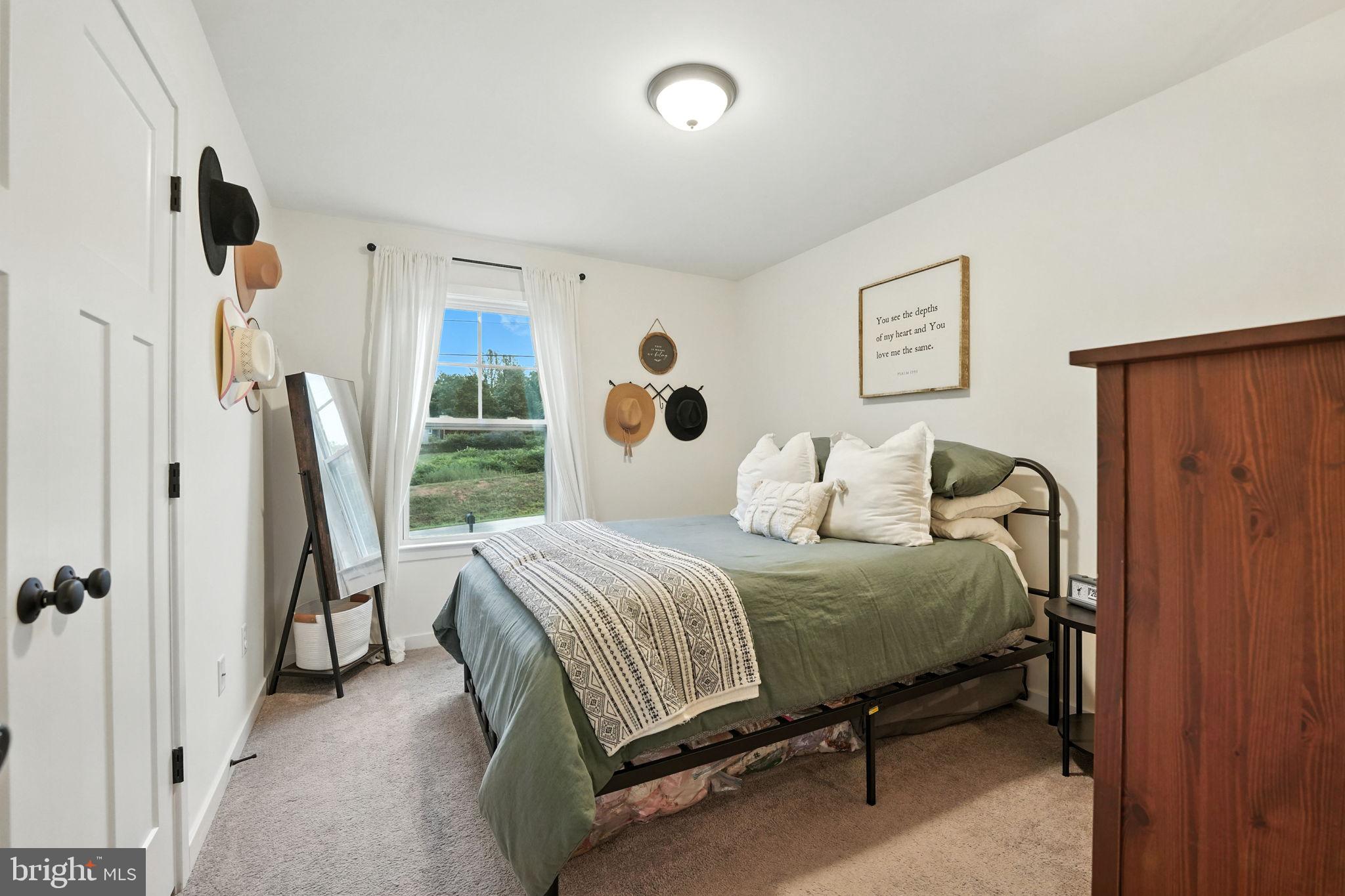 LAKE ARROWHEAD - Residential