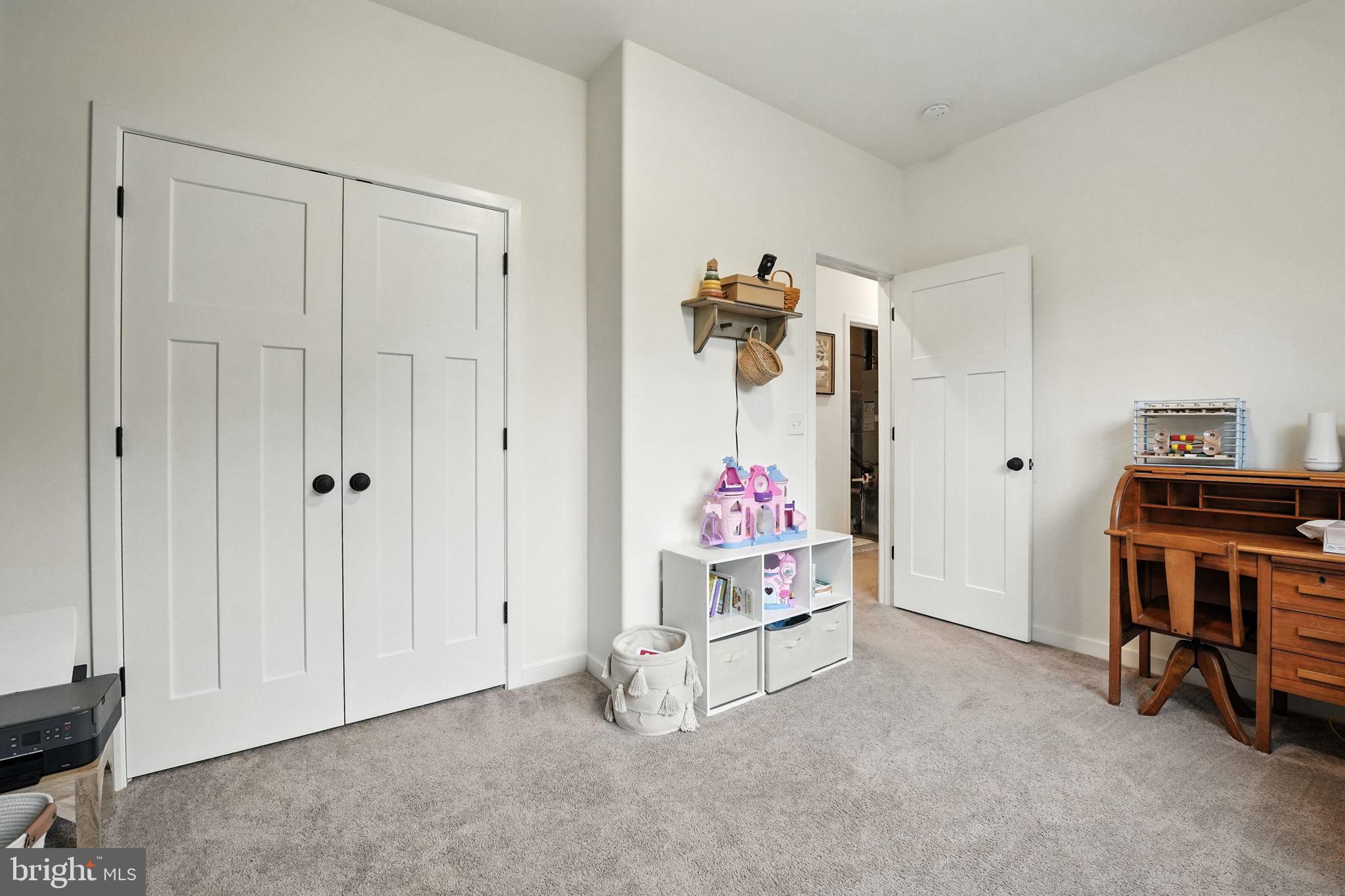 LAKE ARROWHEAD - Residential