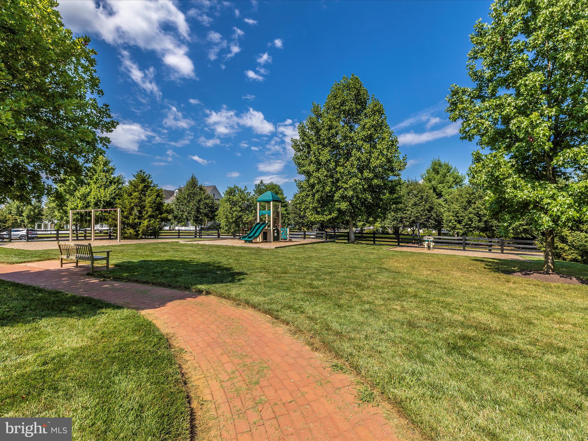 VILLAGES OF URBANA - Residential