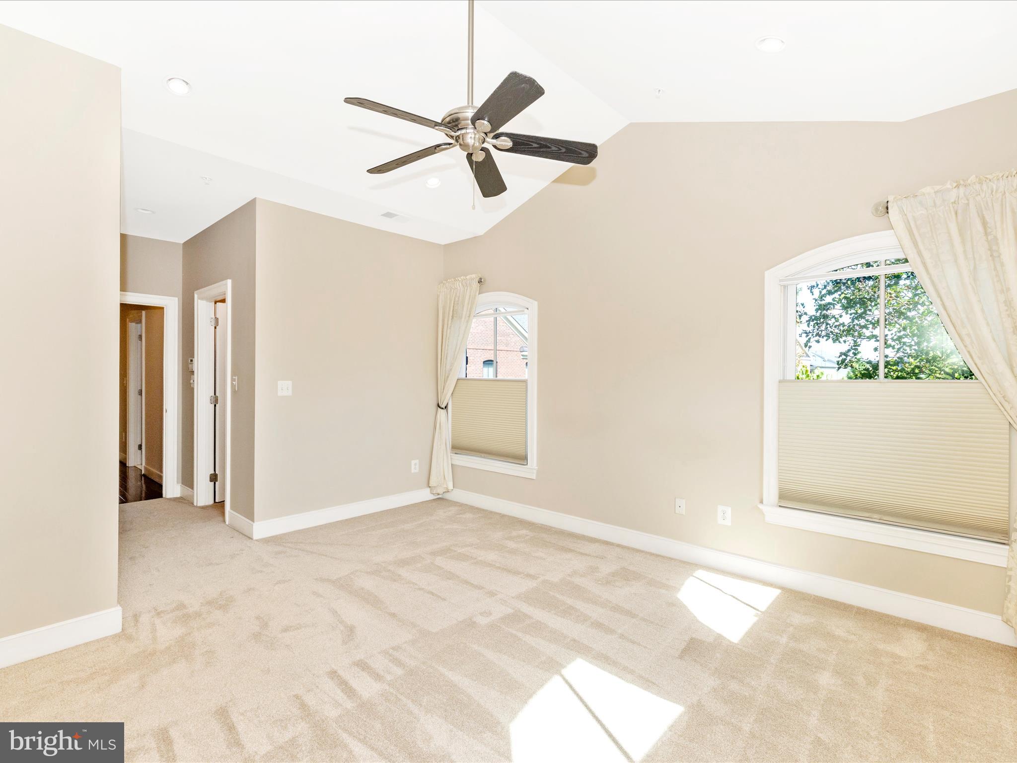 VILLAGES OF URBANA - Residential