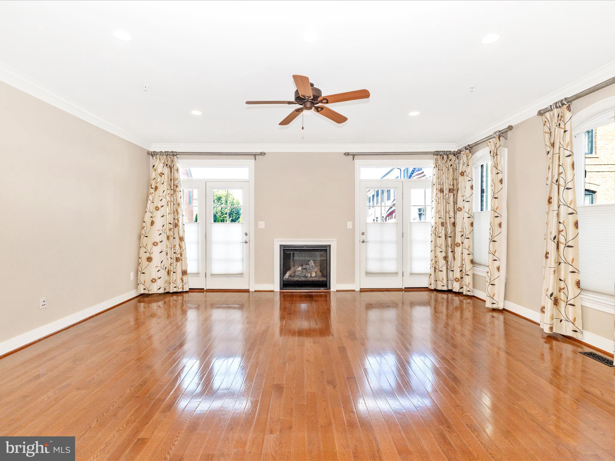 VILLAGES OF URBANA - Residential