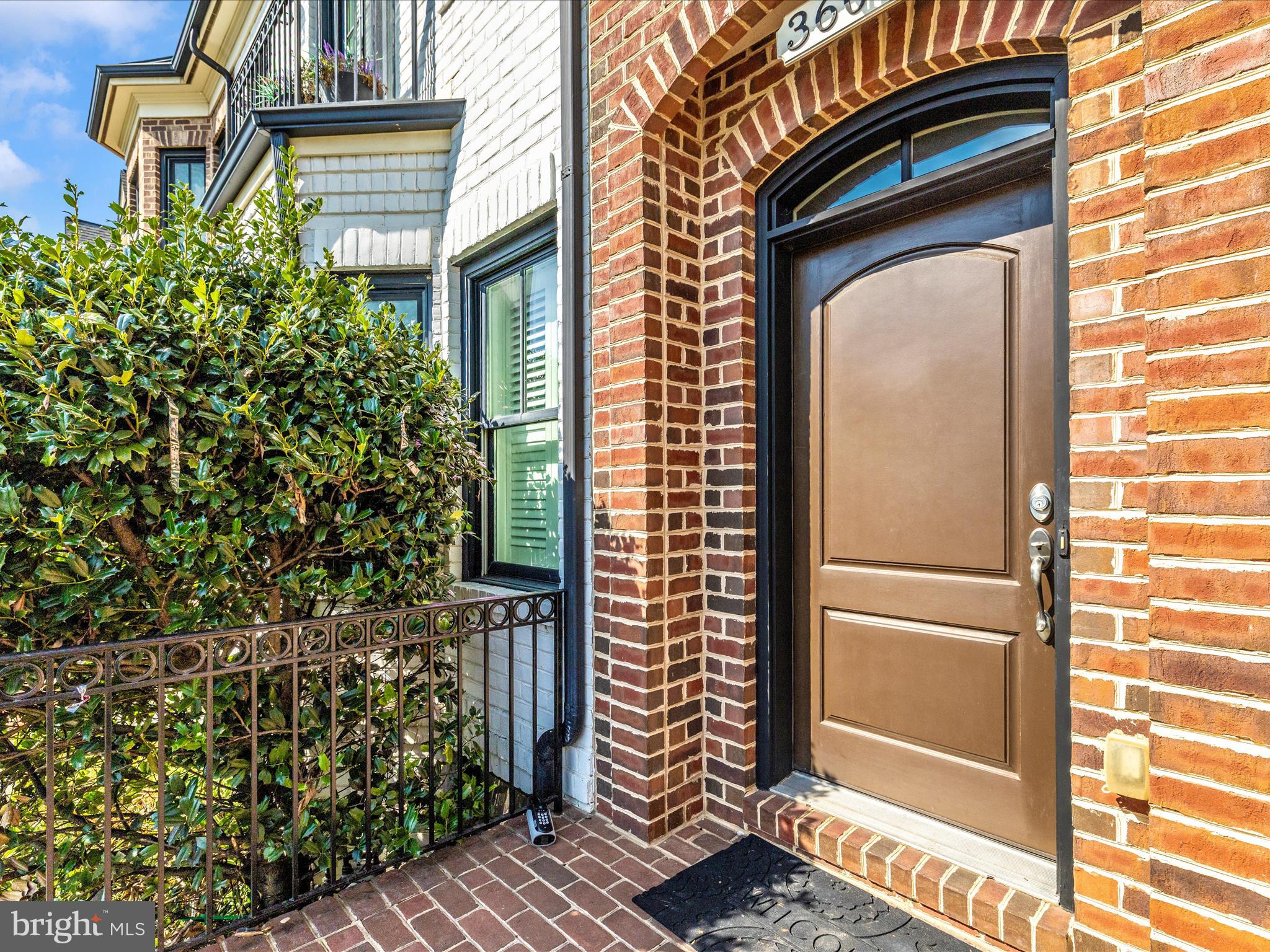 VILLAGES OF URBANA - Residential