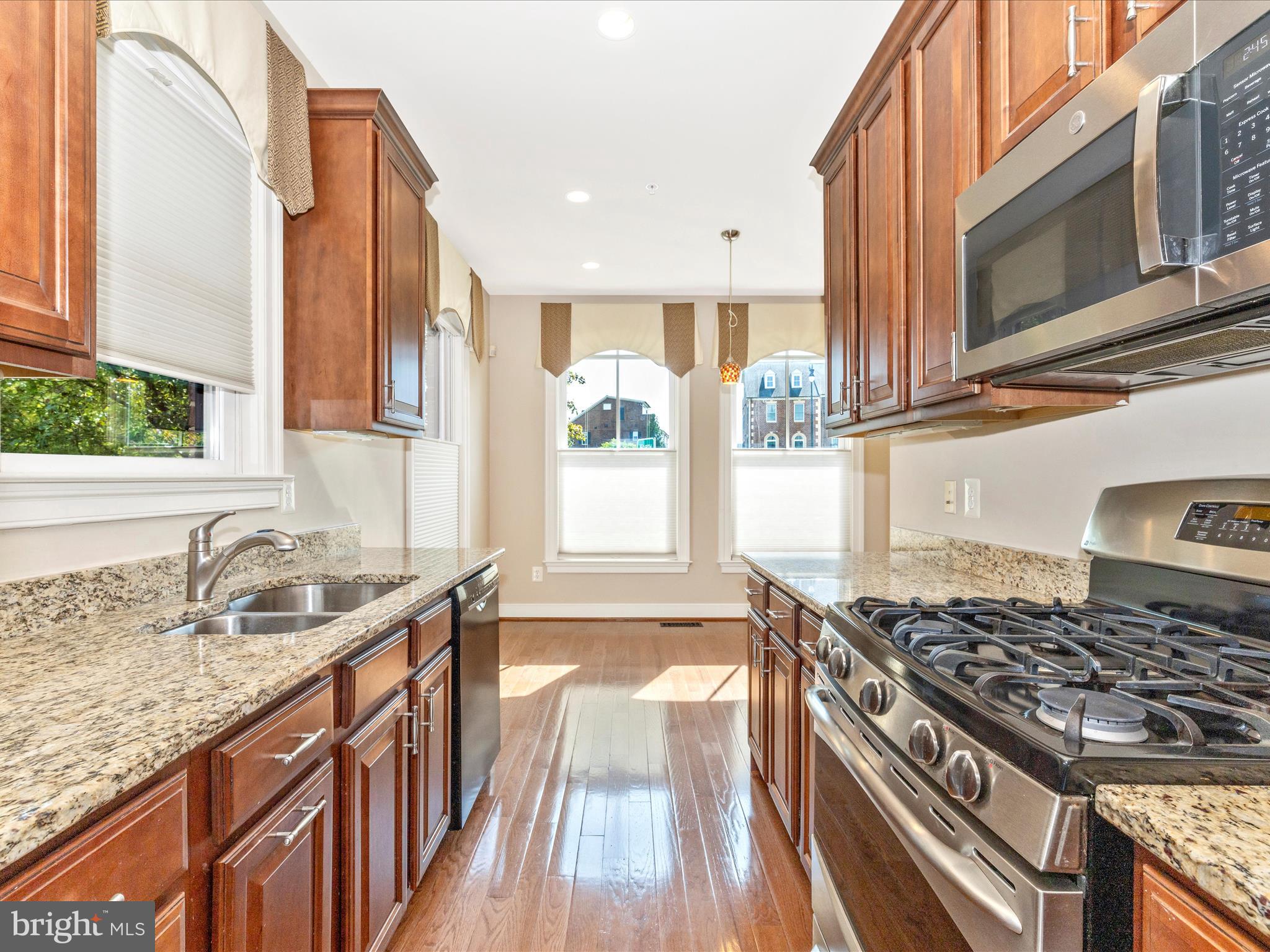 VILLAGES OF URBANA - Residential