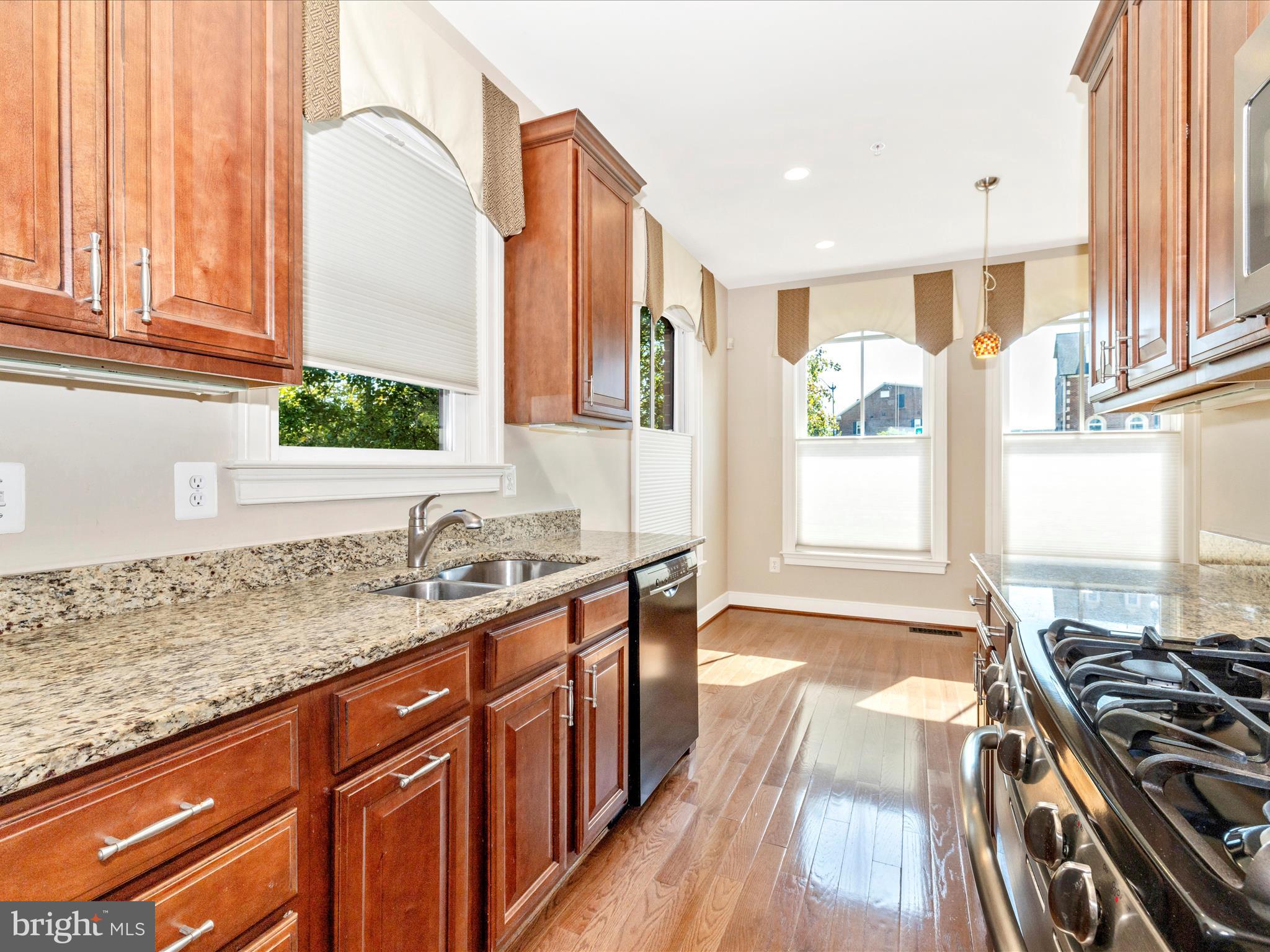 VILLAGES OF URBANA - Residential